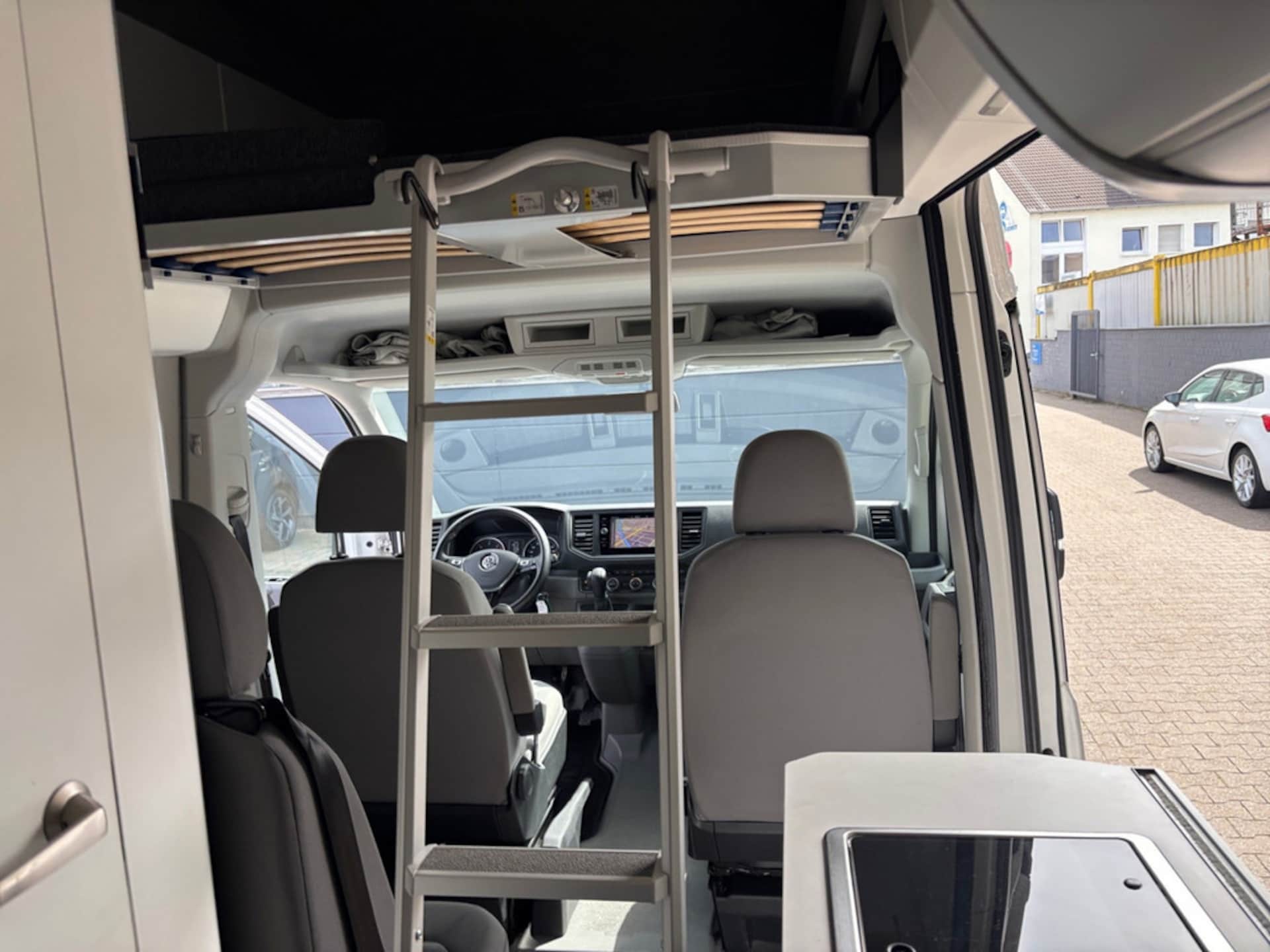 Volkswagen Grand California 600