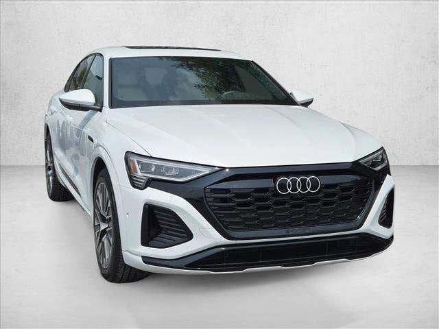 2024 Audi Q8 Sportback e-tron