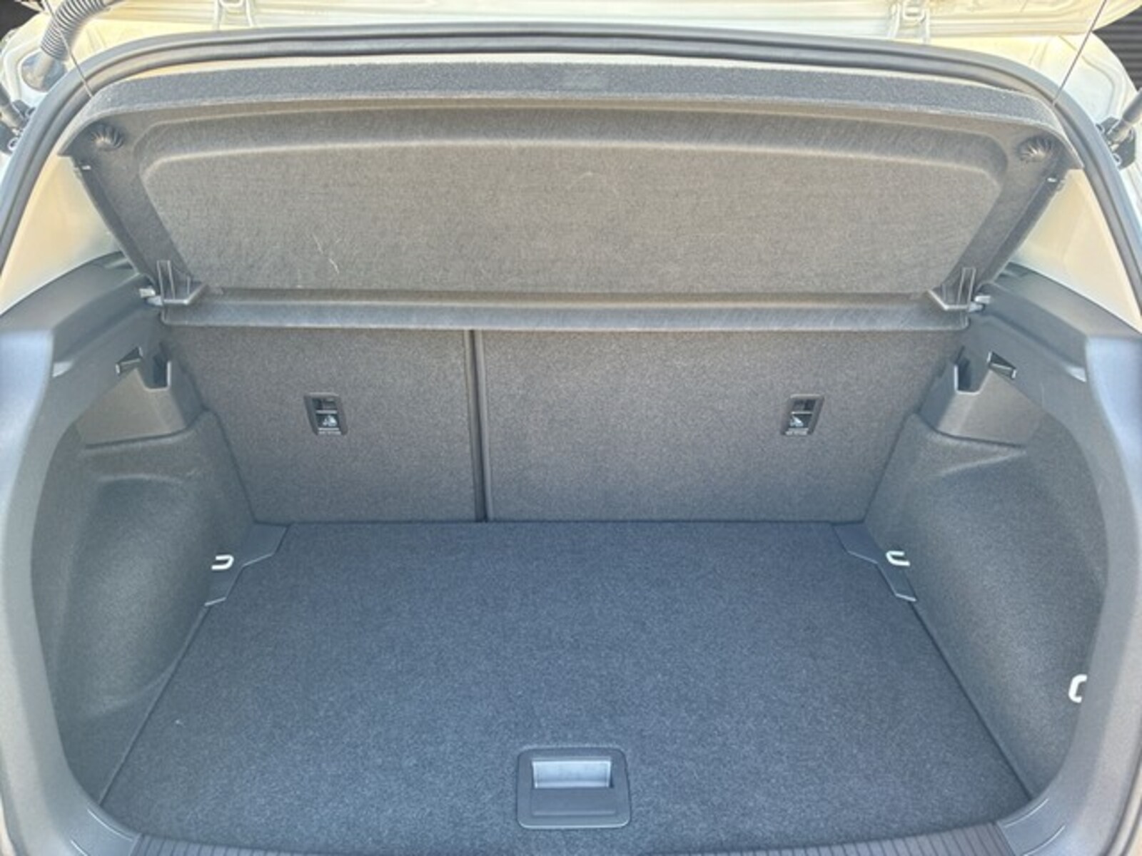 Volkswagen T-Cross – Bild 8