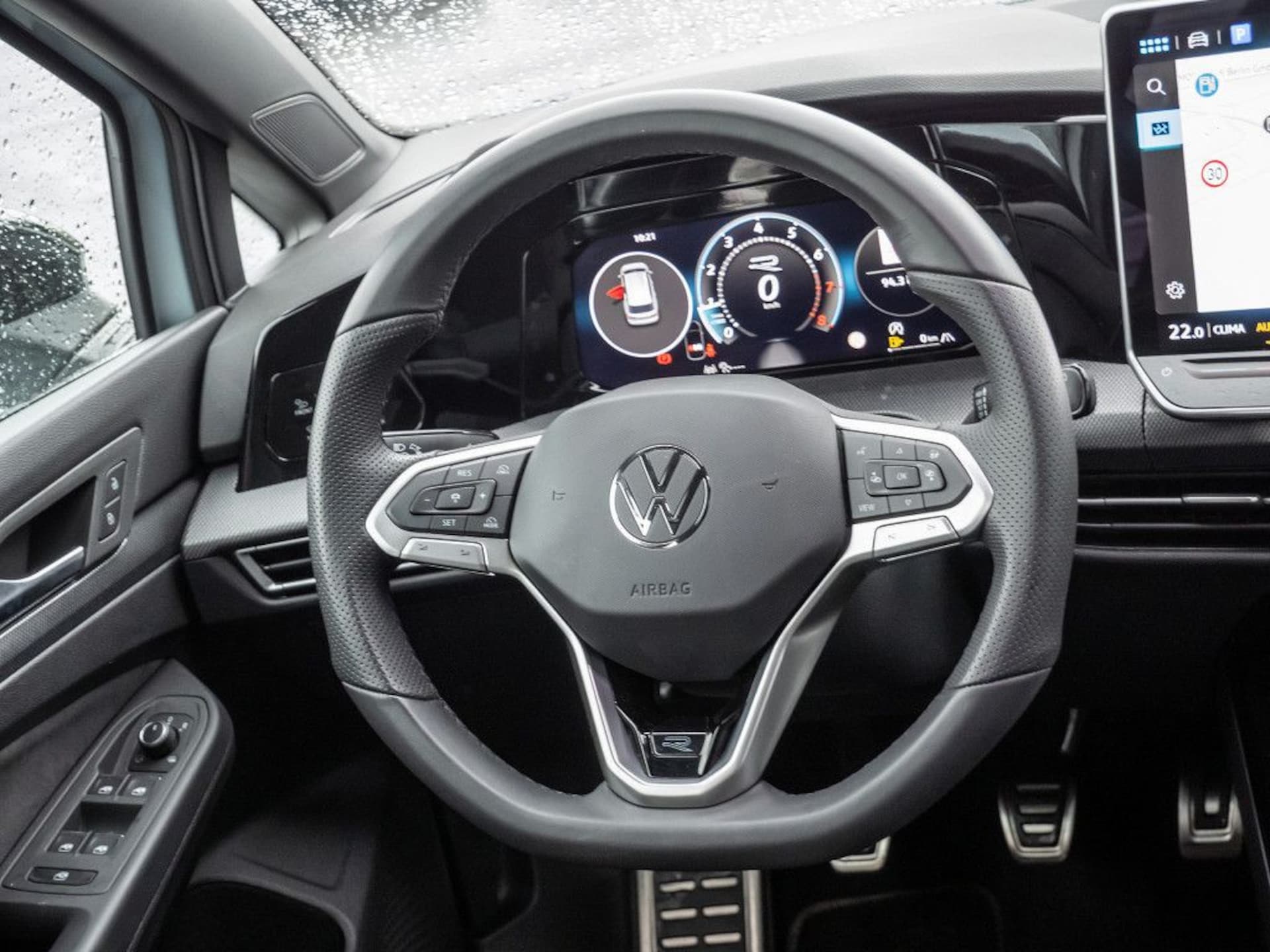 Volkswagen Golf Variant R-Line
