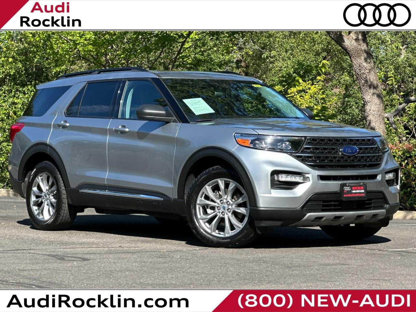 2023 Ford Explorer XLT 4WD's photo