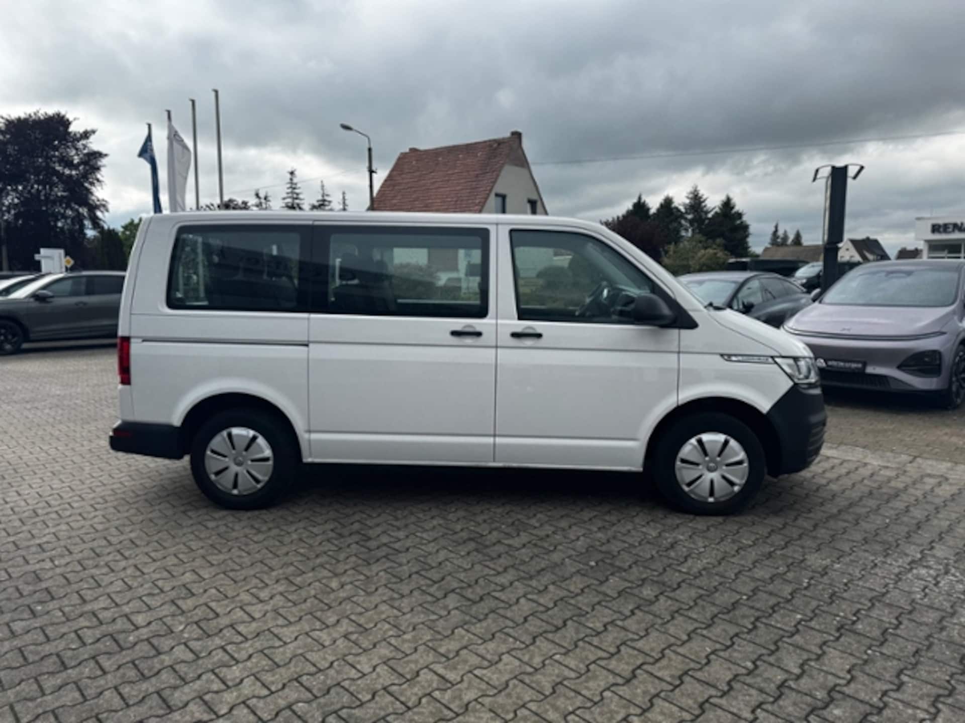 Volkswagen T6.1 Caravelle kurzer Radstand Trendline