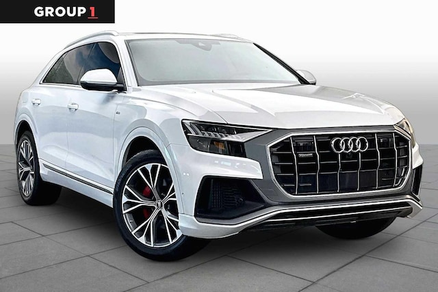 2023 Audi Q8