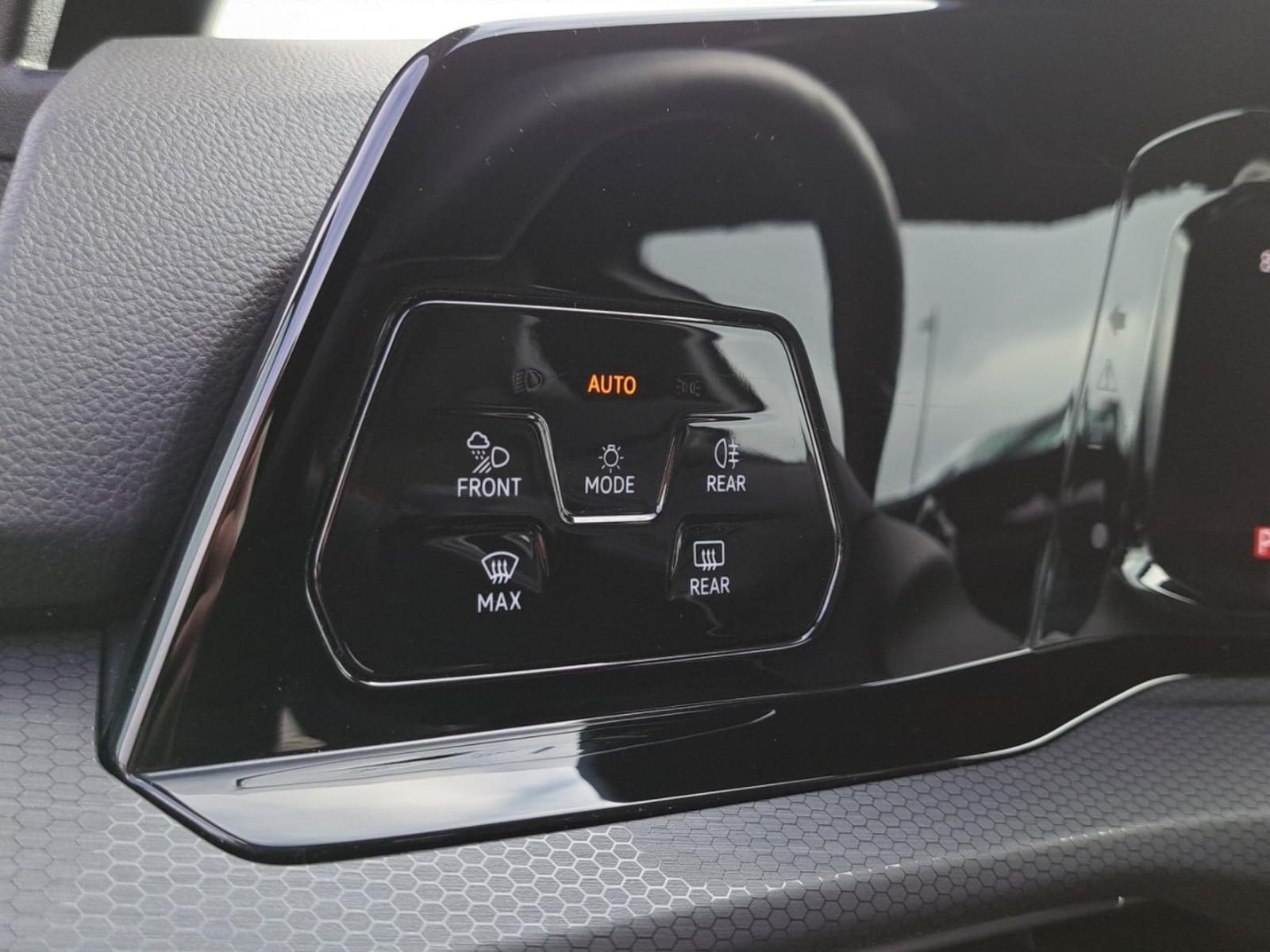 Volkswagen Golf – Bild 12