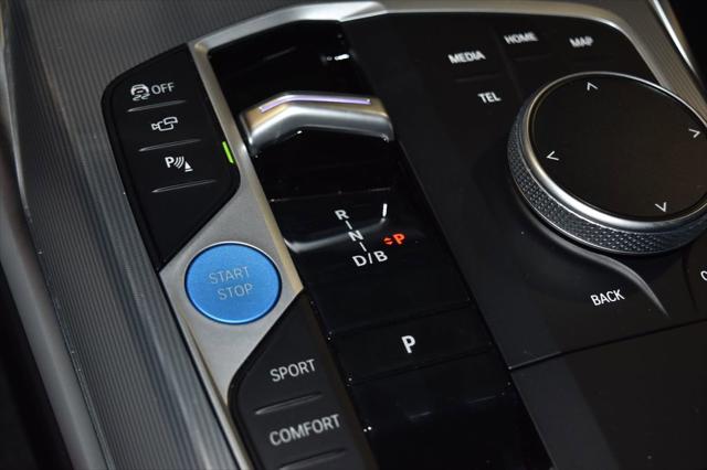 2024 BMW i4 40 - Photo 17