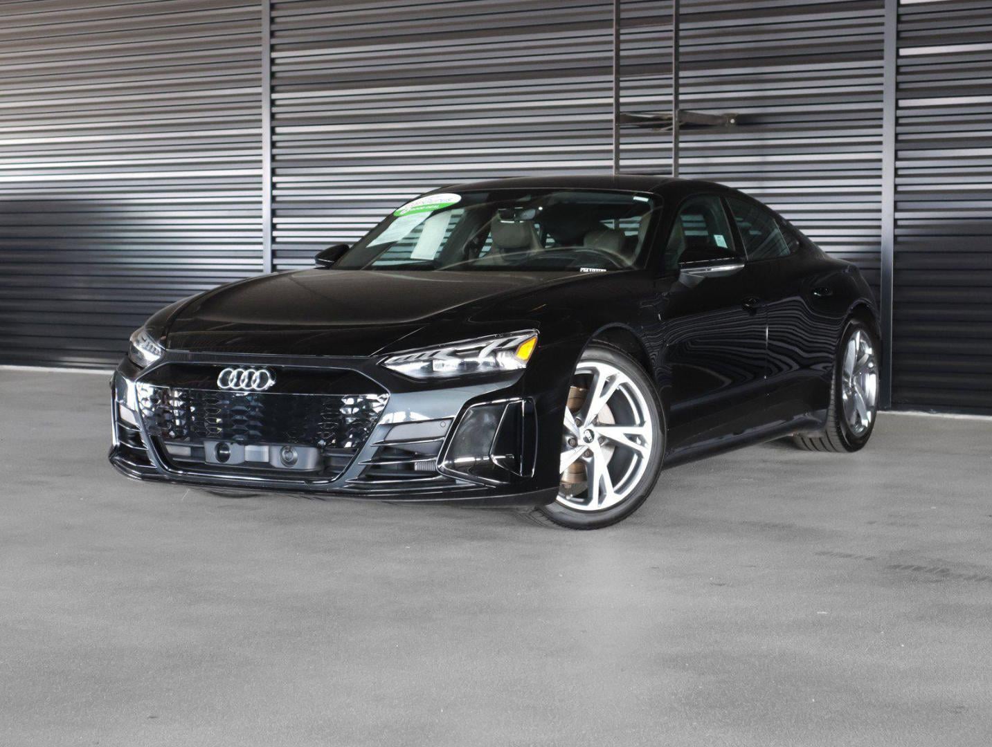 2023 Audi e-tron GT Premium Plus quattro's photo