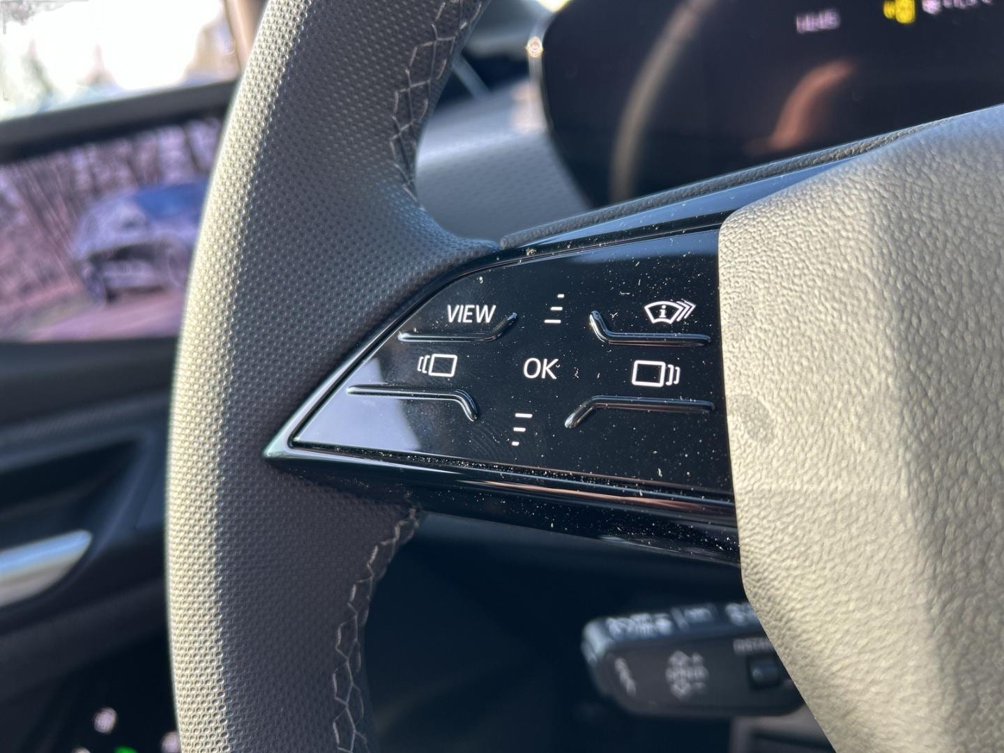 Bild über Audi A6 Avant e-tron e-tron performance - für weitere Informationen kontaktieren Sie den Audi Partner