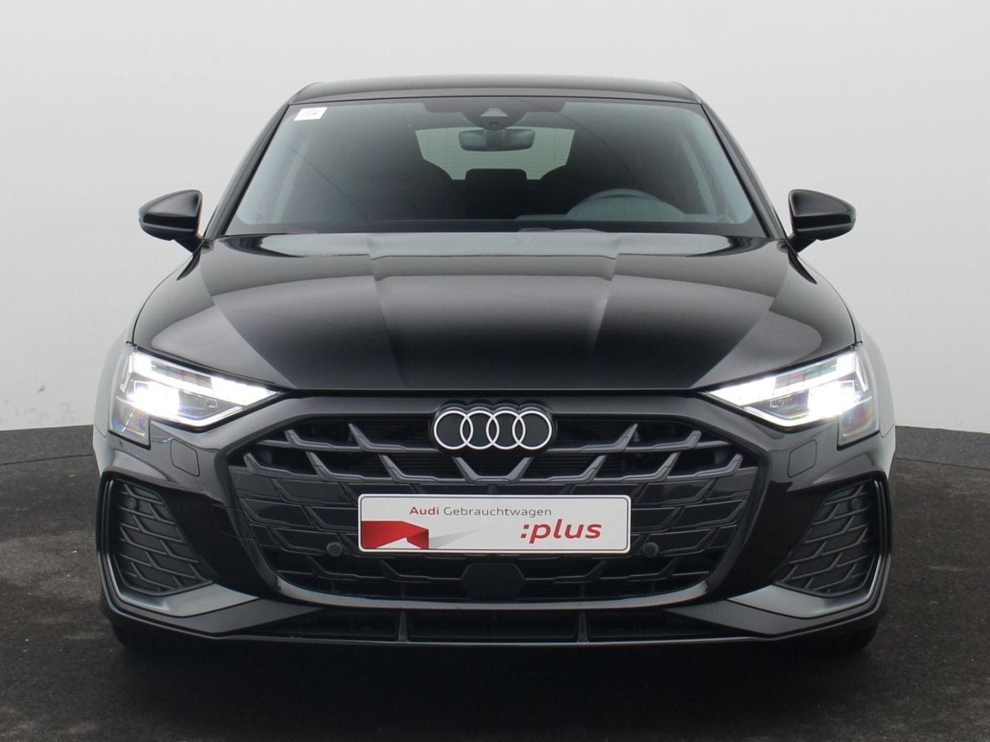 Bild über Audi A3 Sportback S line 35 TDI S tronic - für weitere Informationen kontaktieren Sie den Audi Partner