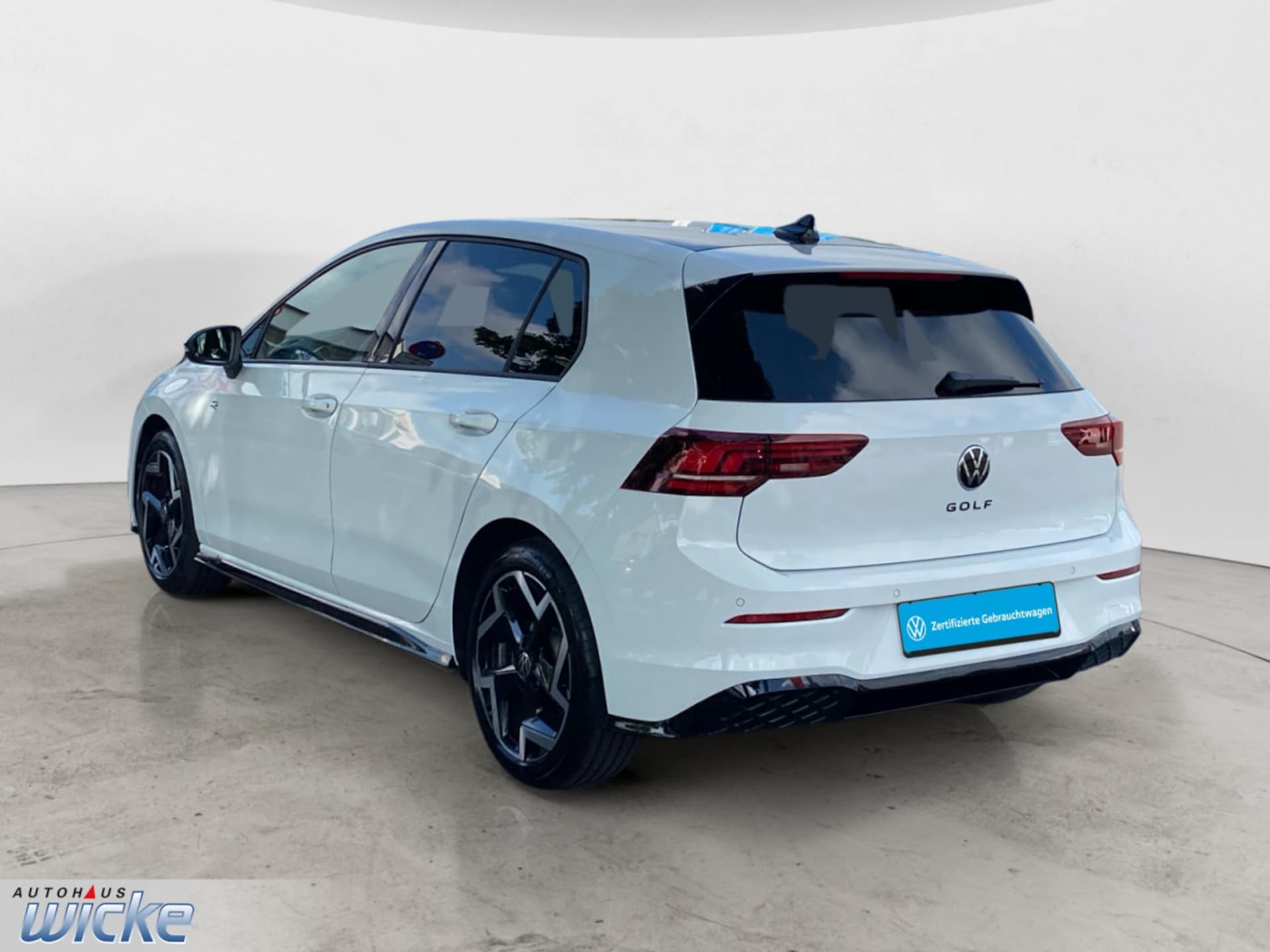 Volkswagen Golf R-Line