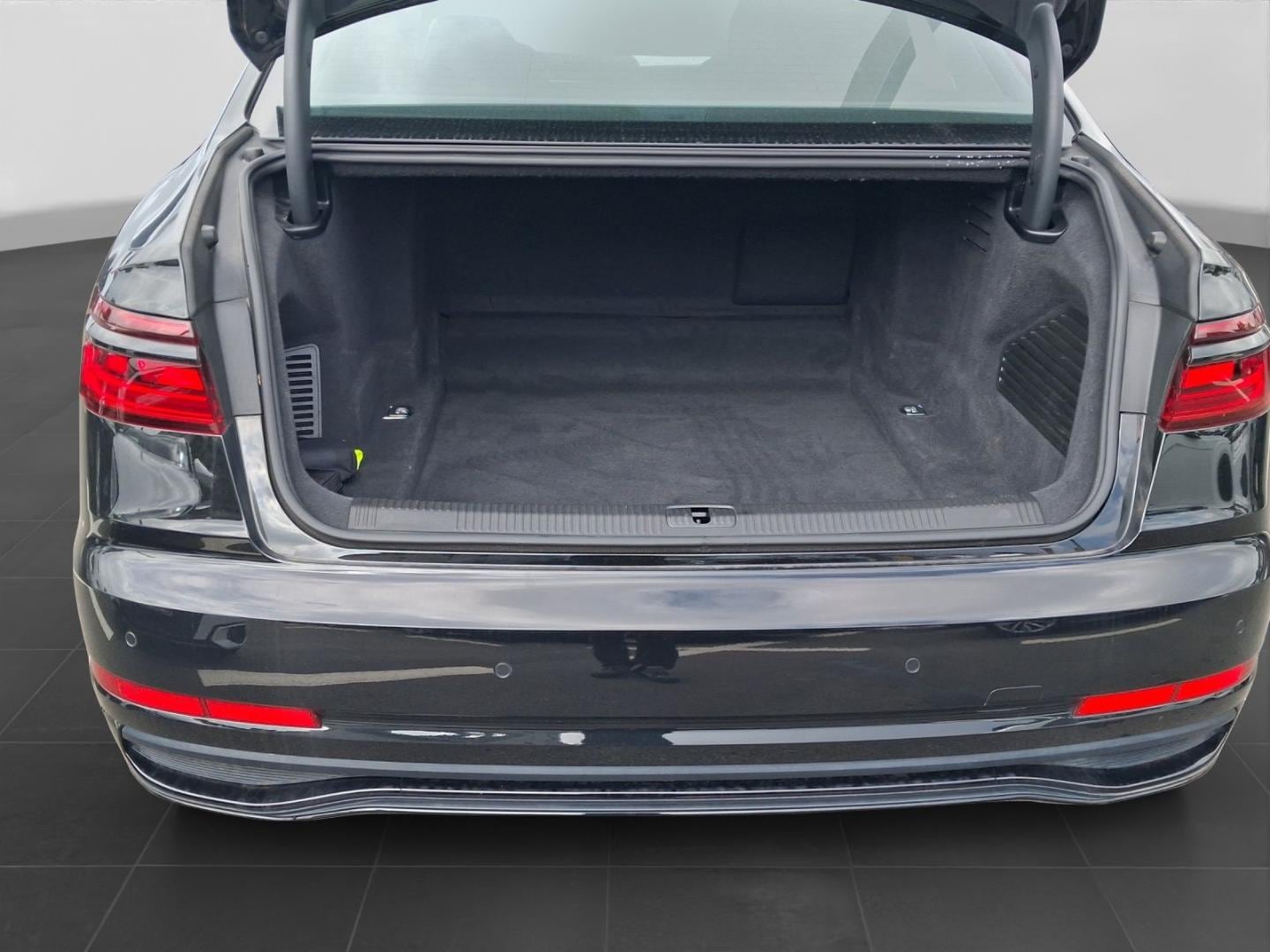 Bild über Audi A8 50 TDI quattro tiptronic - für weitere Informationen kontaktieren Sie den Audi Partner