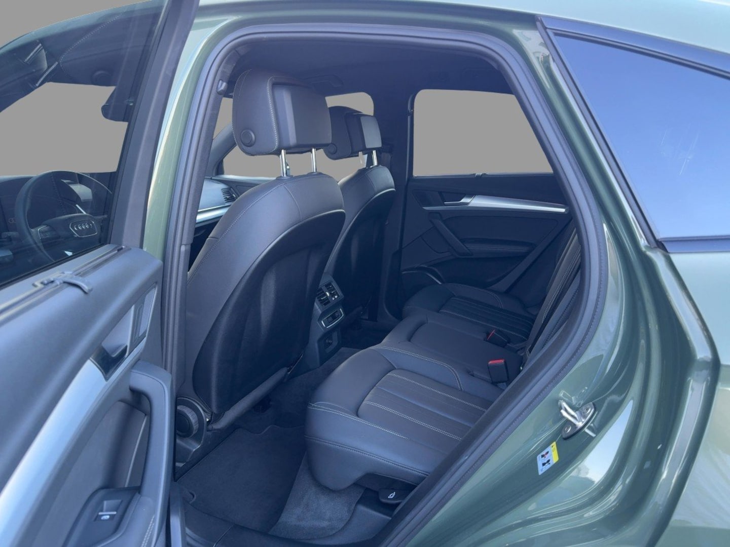 Bild über Audi Q5 Sportback 40 TDI quattro S tronic - für weitere Informationen kontaktieren Sie den Audi Partner
