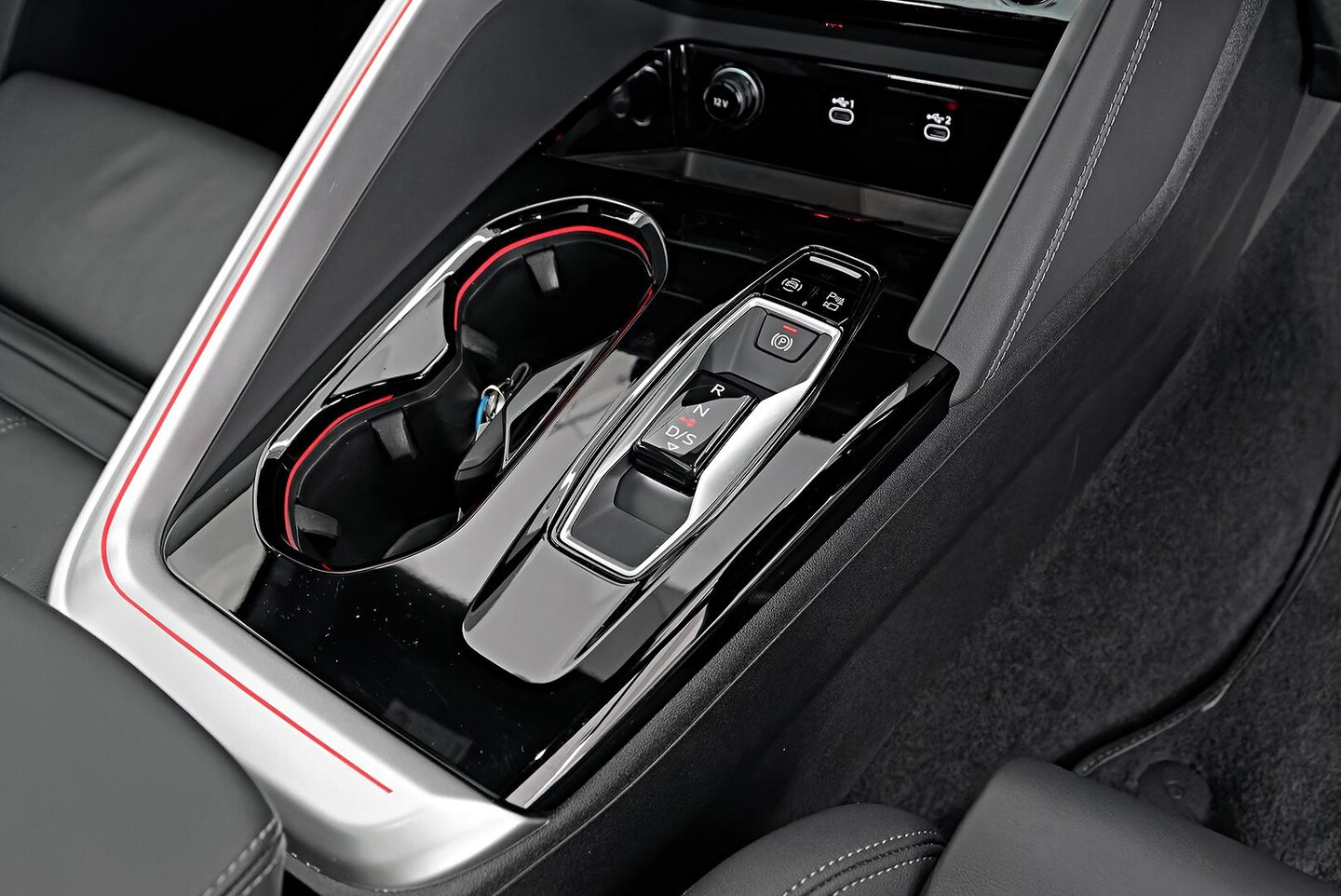 Image about Audi SQ5 SUV TFSI 270 kW edition one