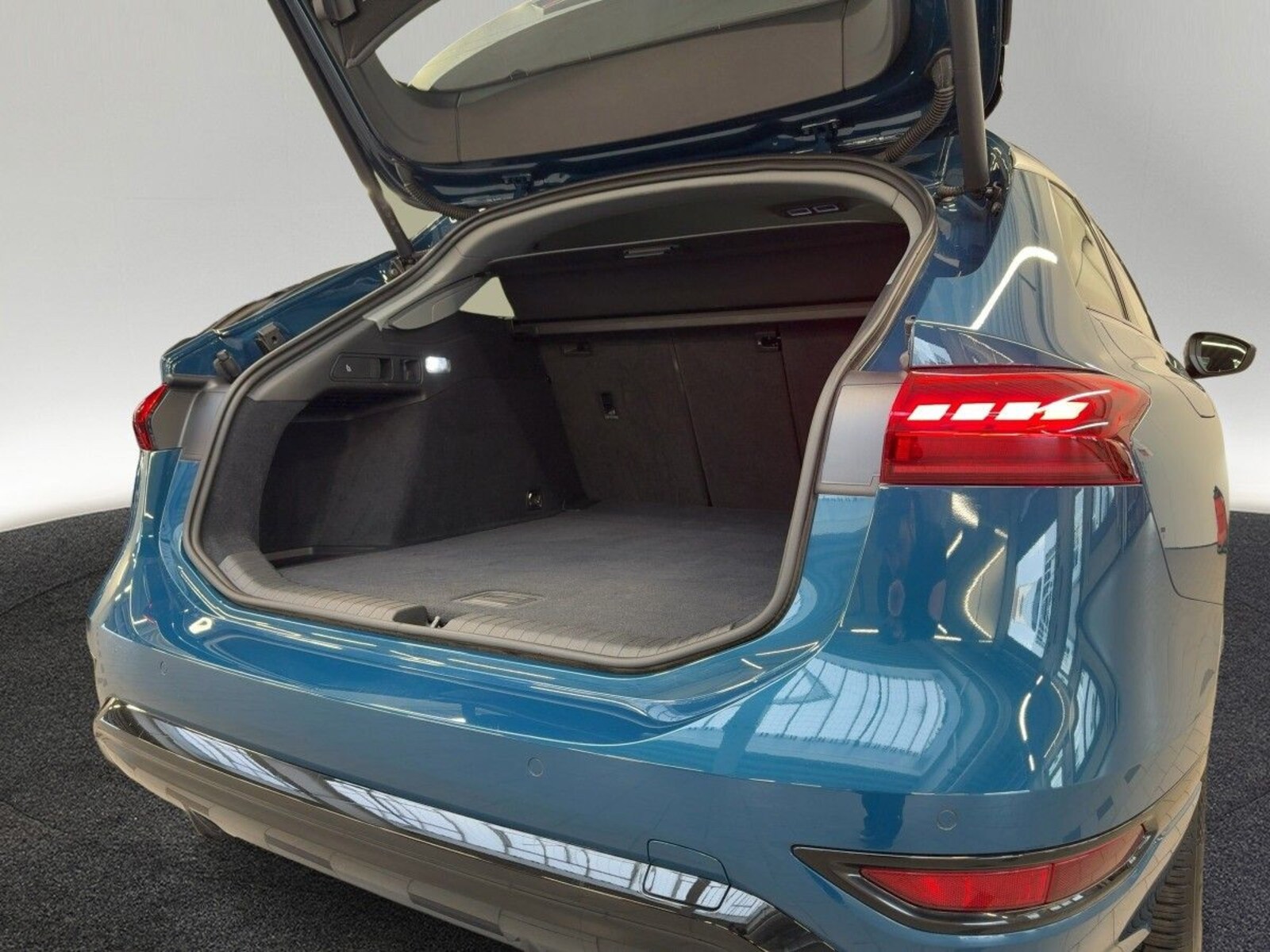 Audi A6 Avant e-tron – Bild 6