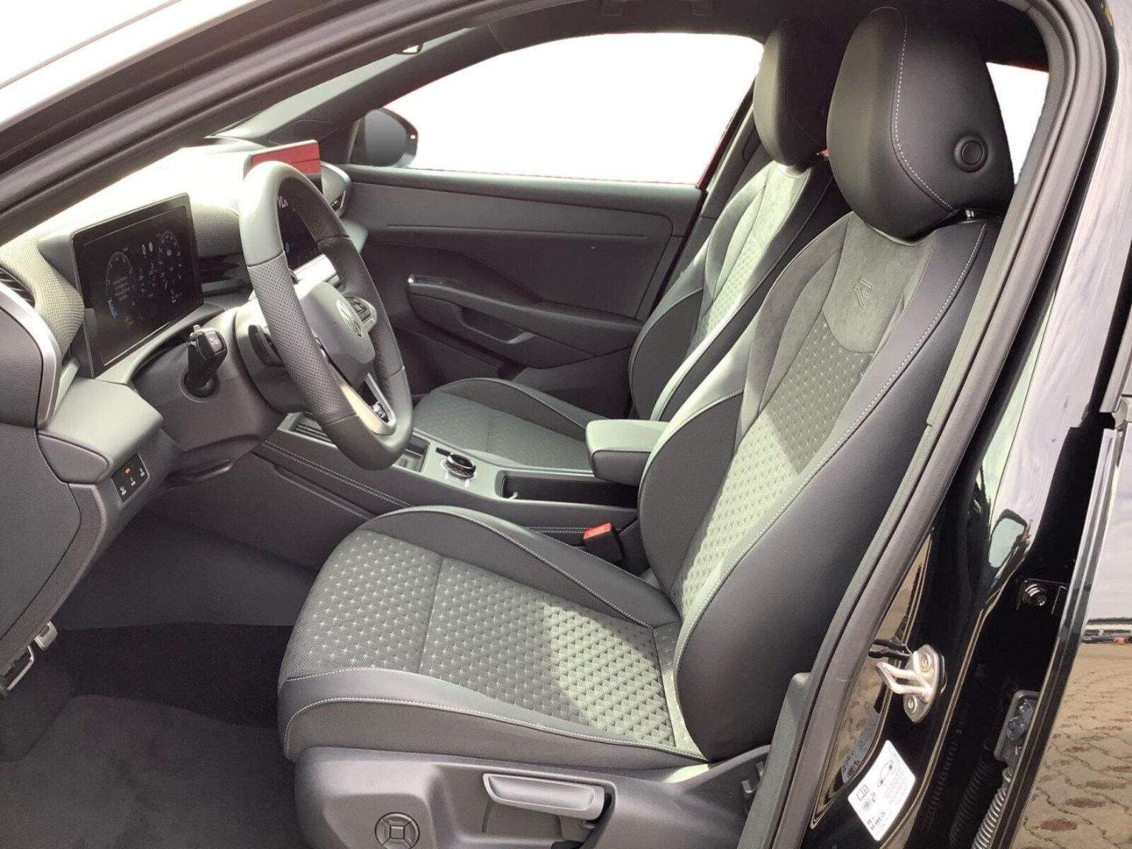Volkswagen T-Roc – Bild 8