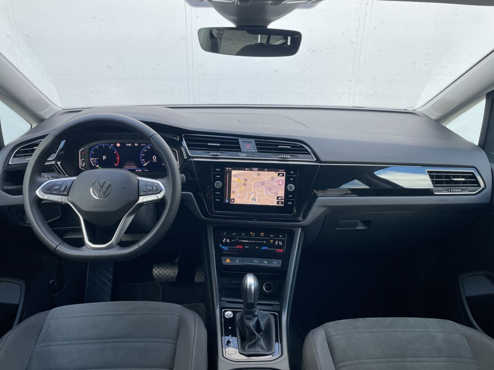 Volkswagen Touran – Bild 10