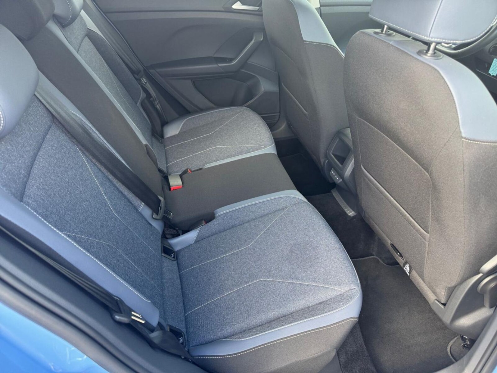 Volkswagen T-Cross – Bild 12