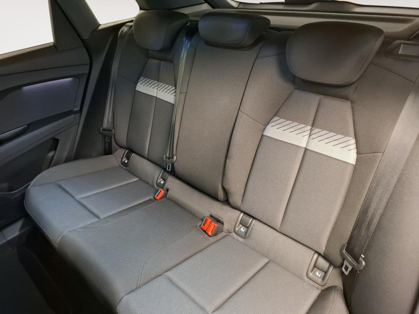 Image about Audi Q4 e-tron 40 e-tron