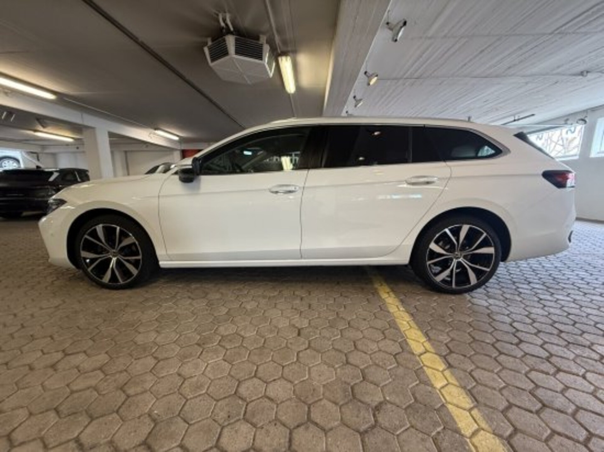 Volkswagen Passat Business