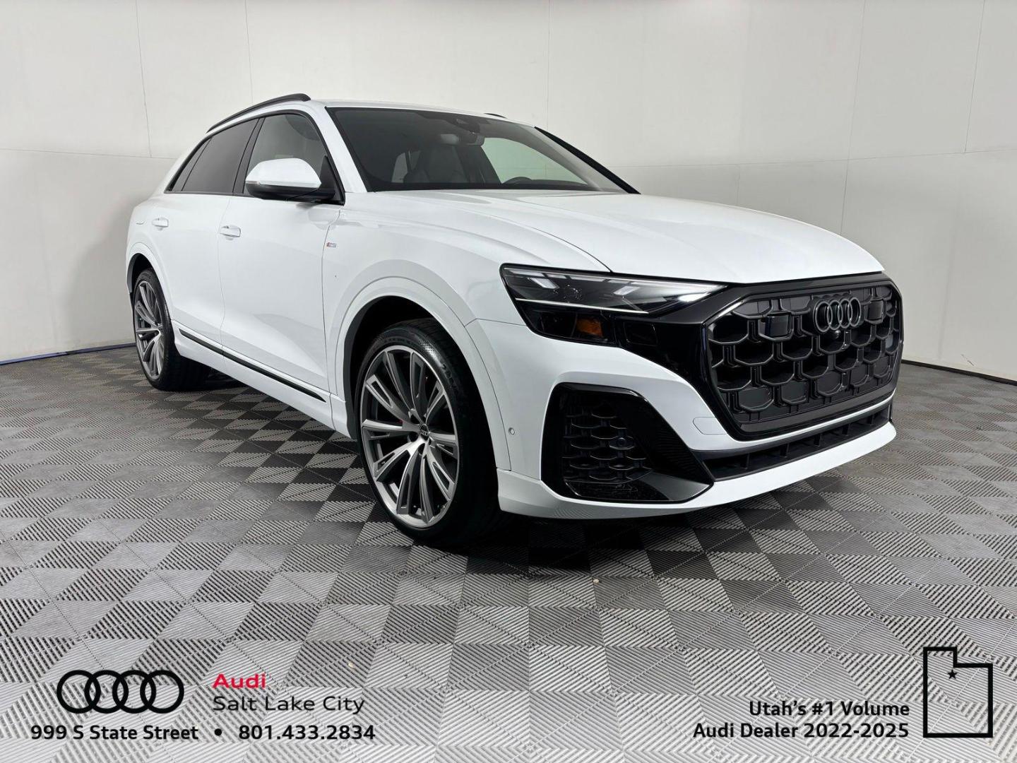 2026 Audi Q8 55 Prestige Tiptonic quattro's photo