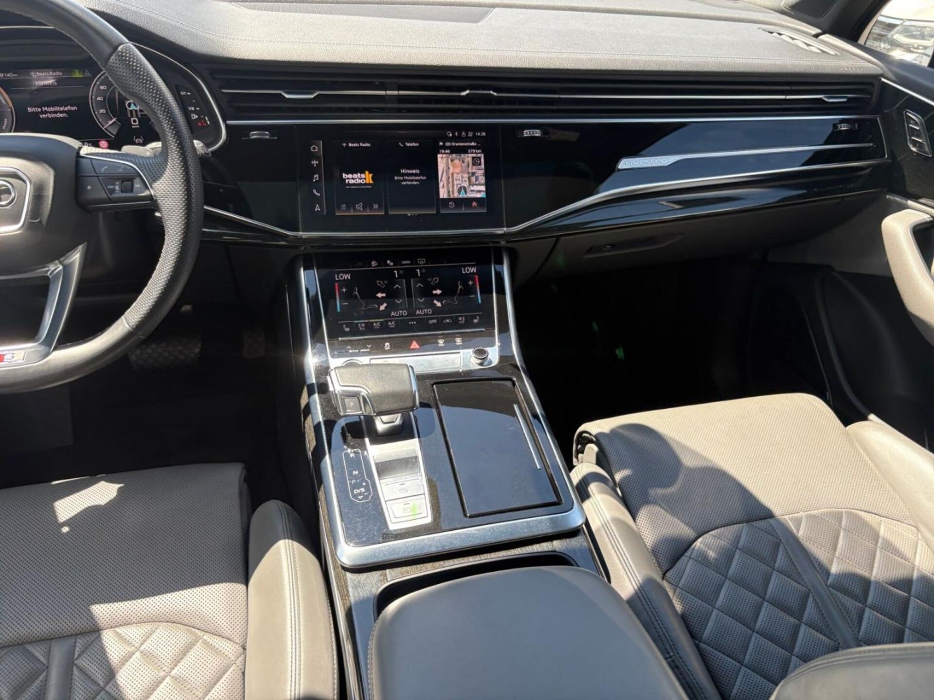Audi Q7 SUV TFSI e S line