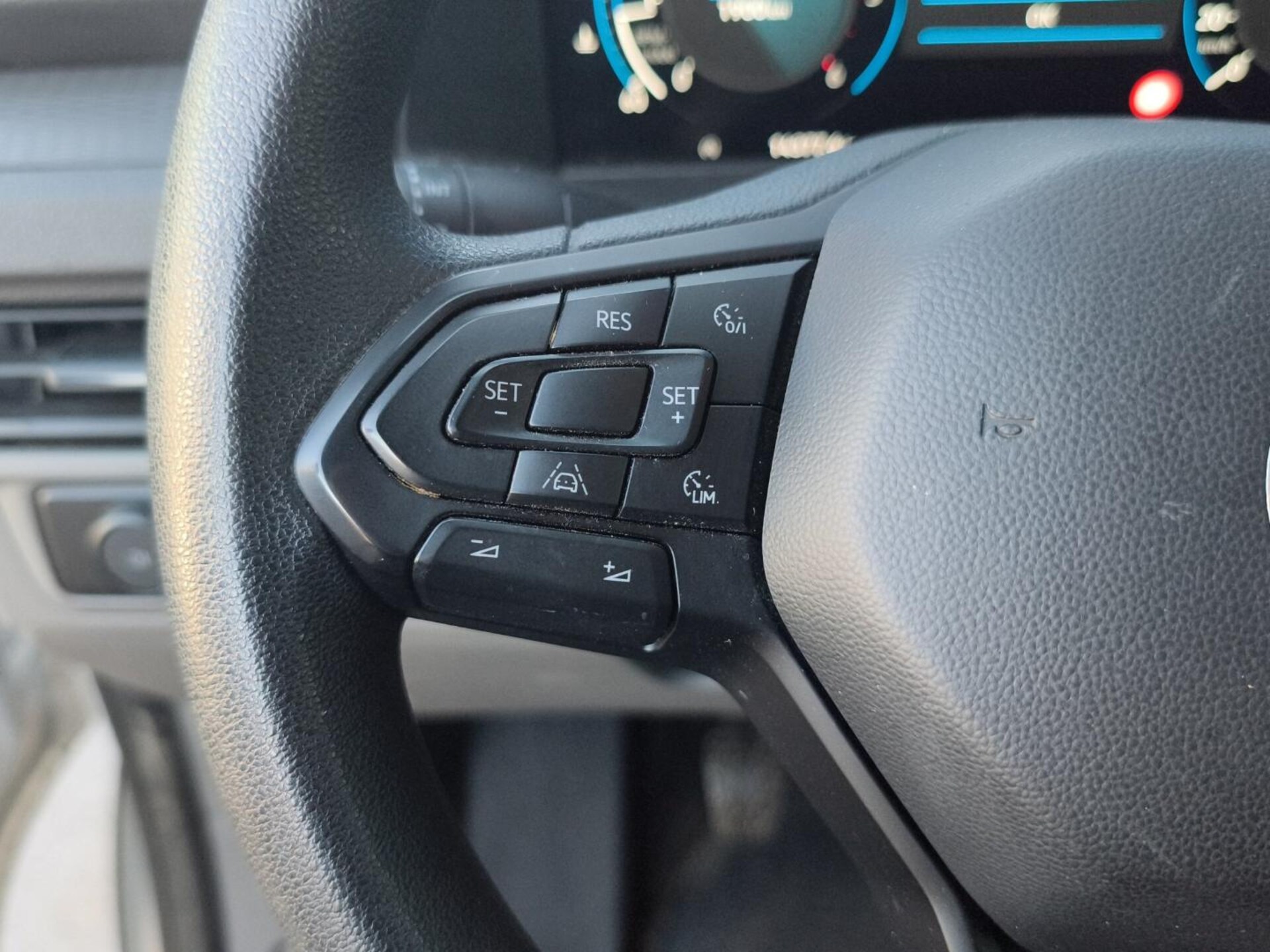 Volkswagen Transporter Kasten langer Radstand