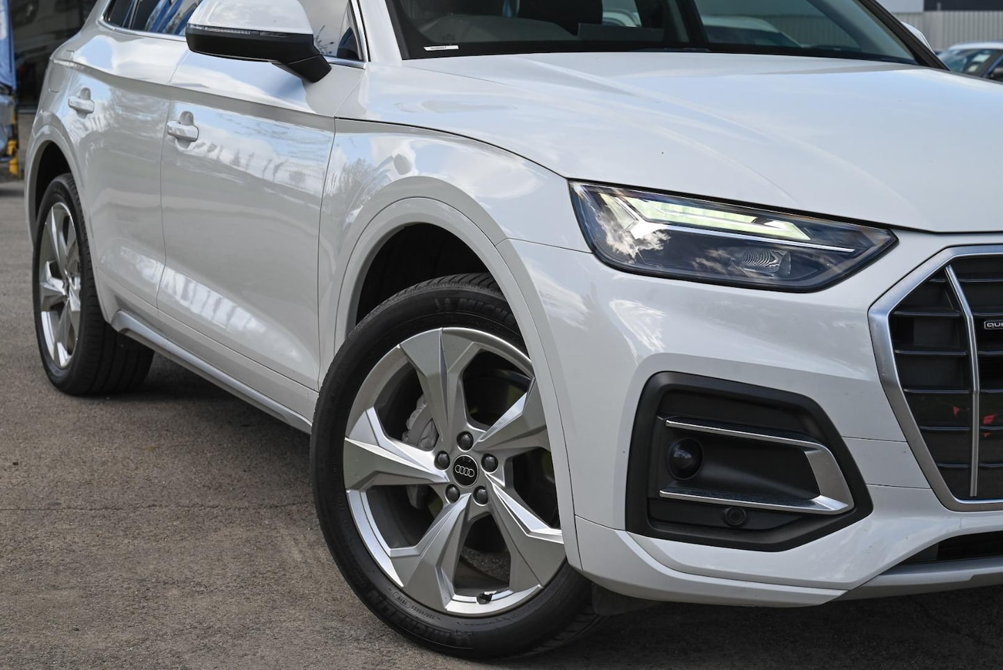 Image about Audi Q5 40 TDI quattro S tronic
