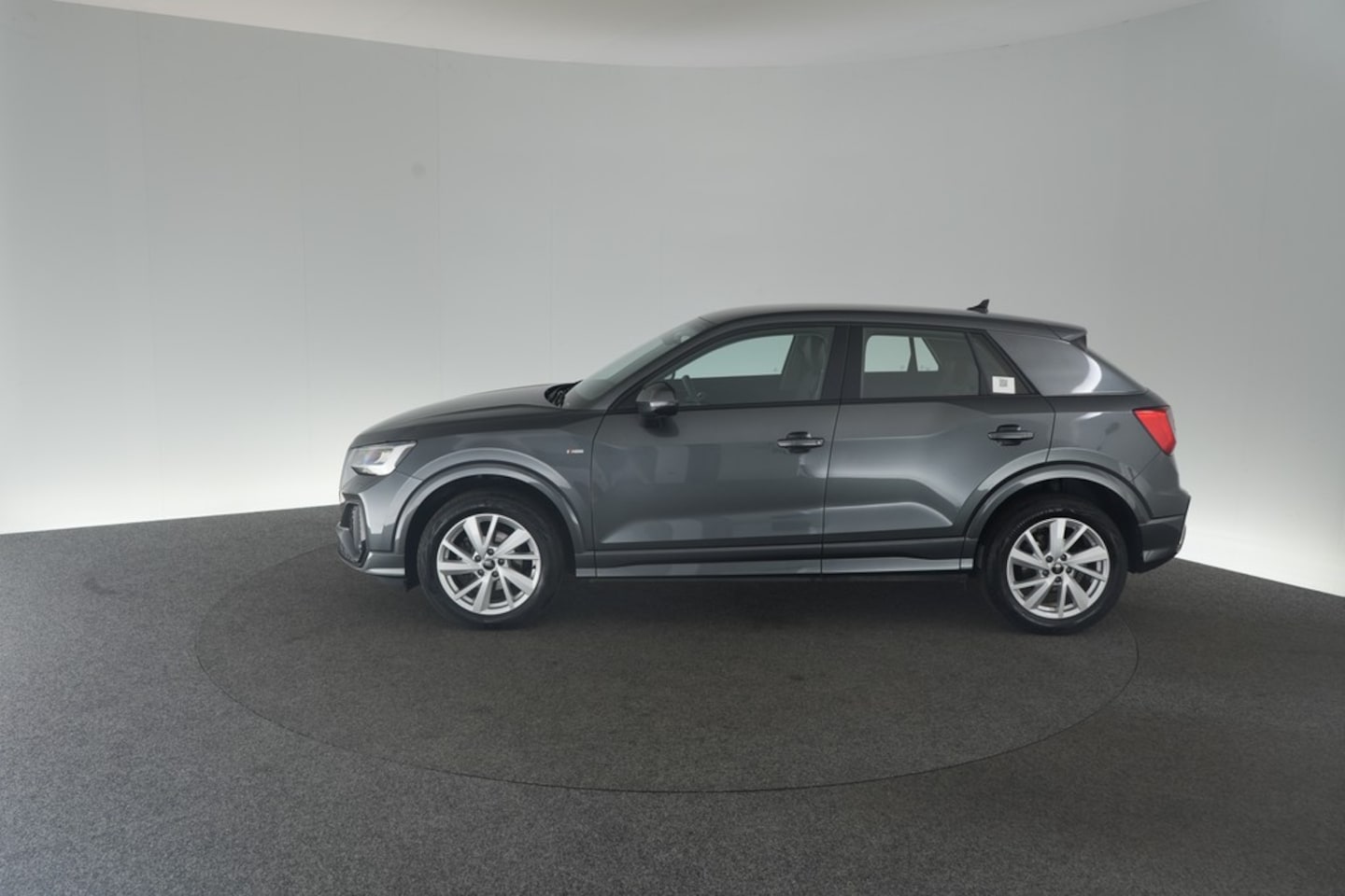 Bild über Audi Q2 S line 35 TFSI S tronic - für weitere Informationen kontaktieren Sie den Audi Partner