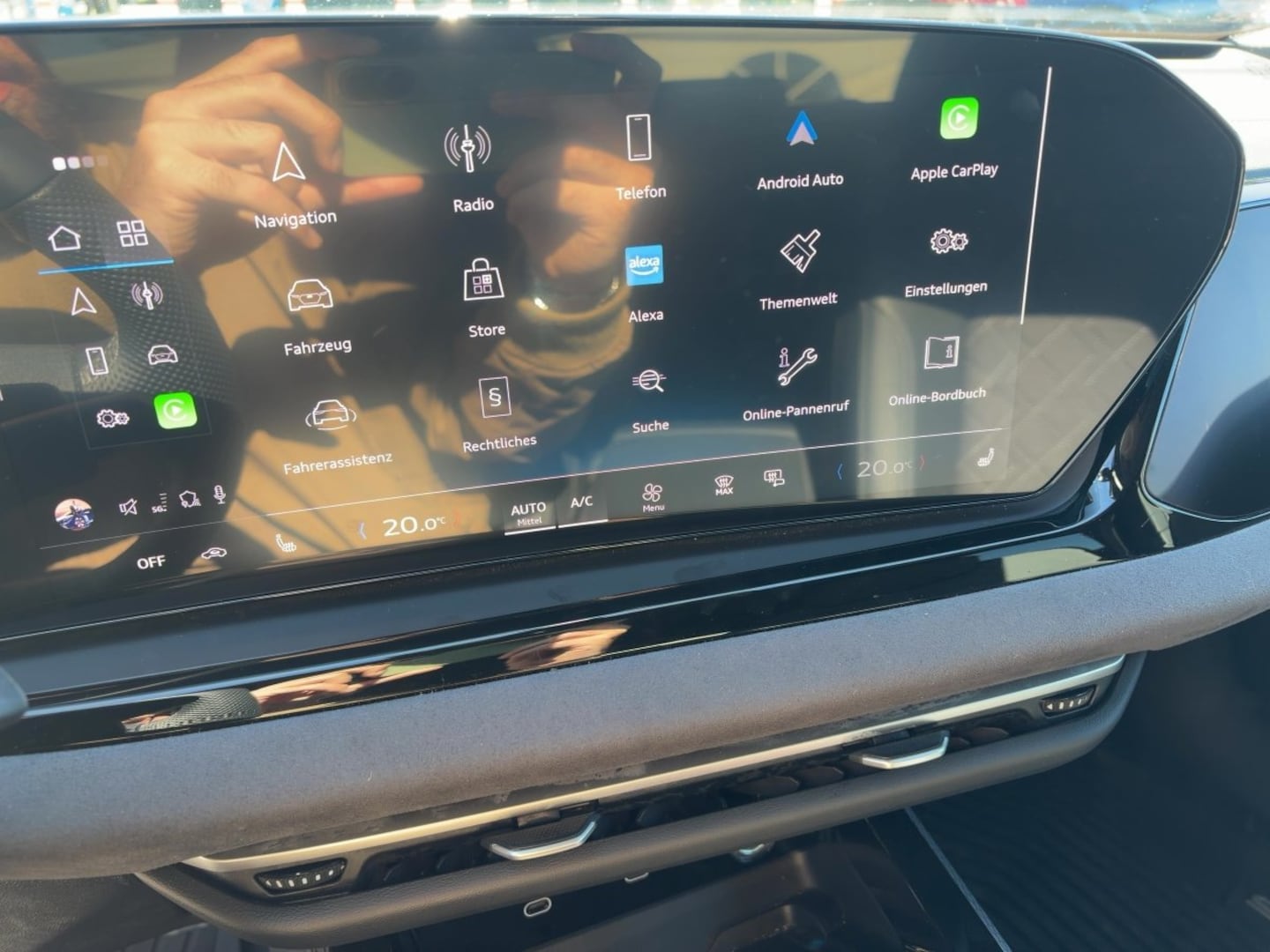 Bild über Audi A5 Limousine TFSI quattro 150 kW S tronic - für weitere Informationen kontaktieren Sie den Audi Partner