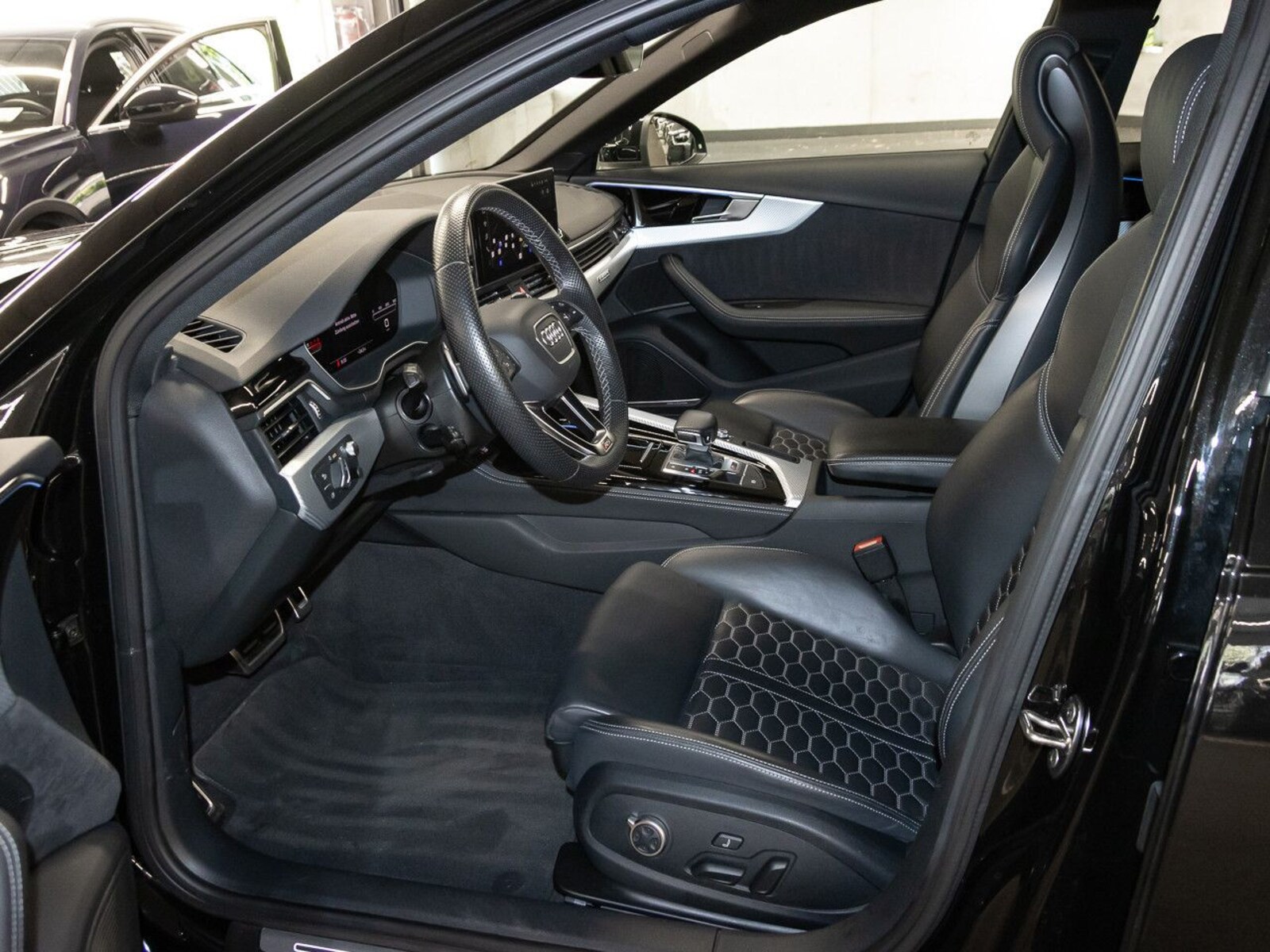 Audi RS 4 Avant – Bild 16