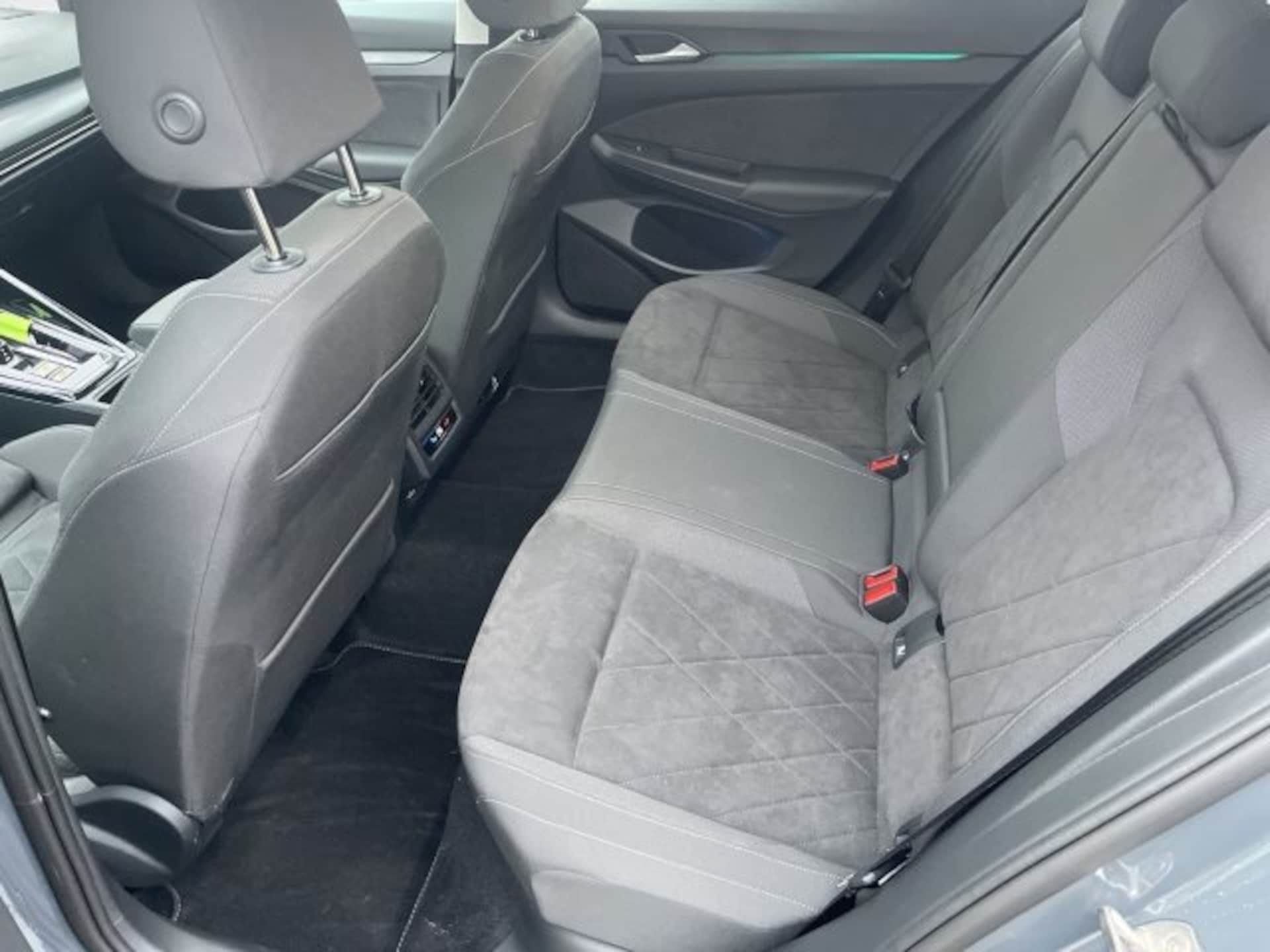 Volkswagen Golf Variant Style