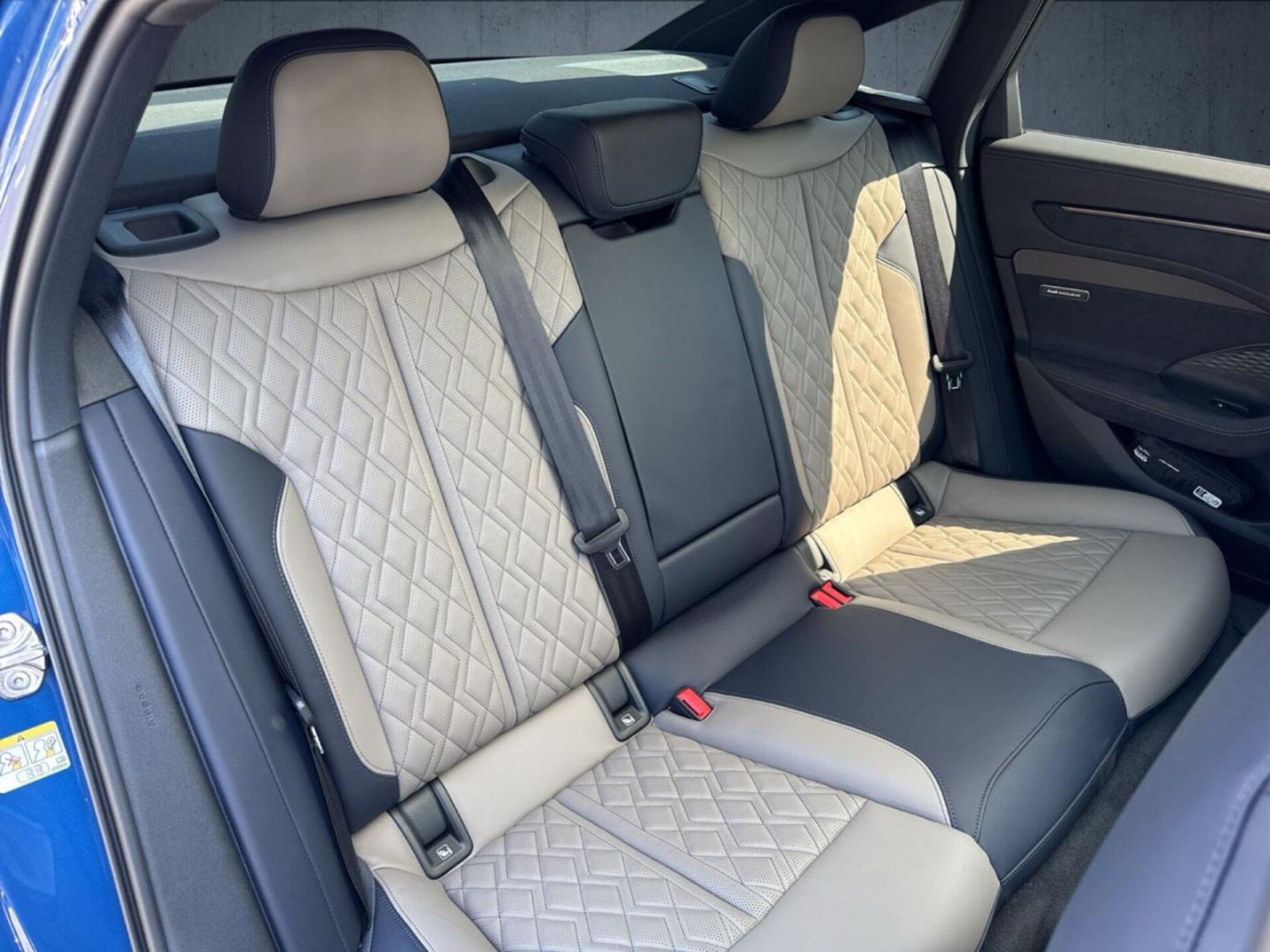 Audi A6 Limousine