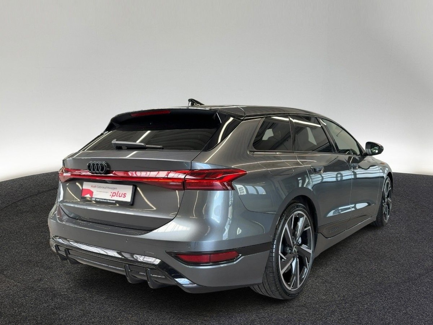 Bild über Audi A6 Avant e-tron S line business e-tron performance 270 kW - für weitere Informationen kontaktieren Sie den Audi Partner