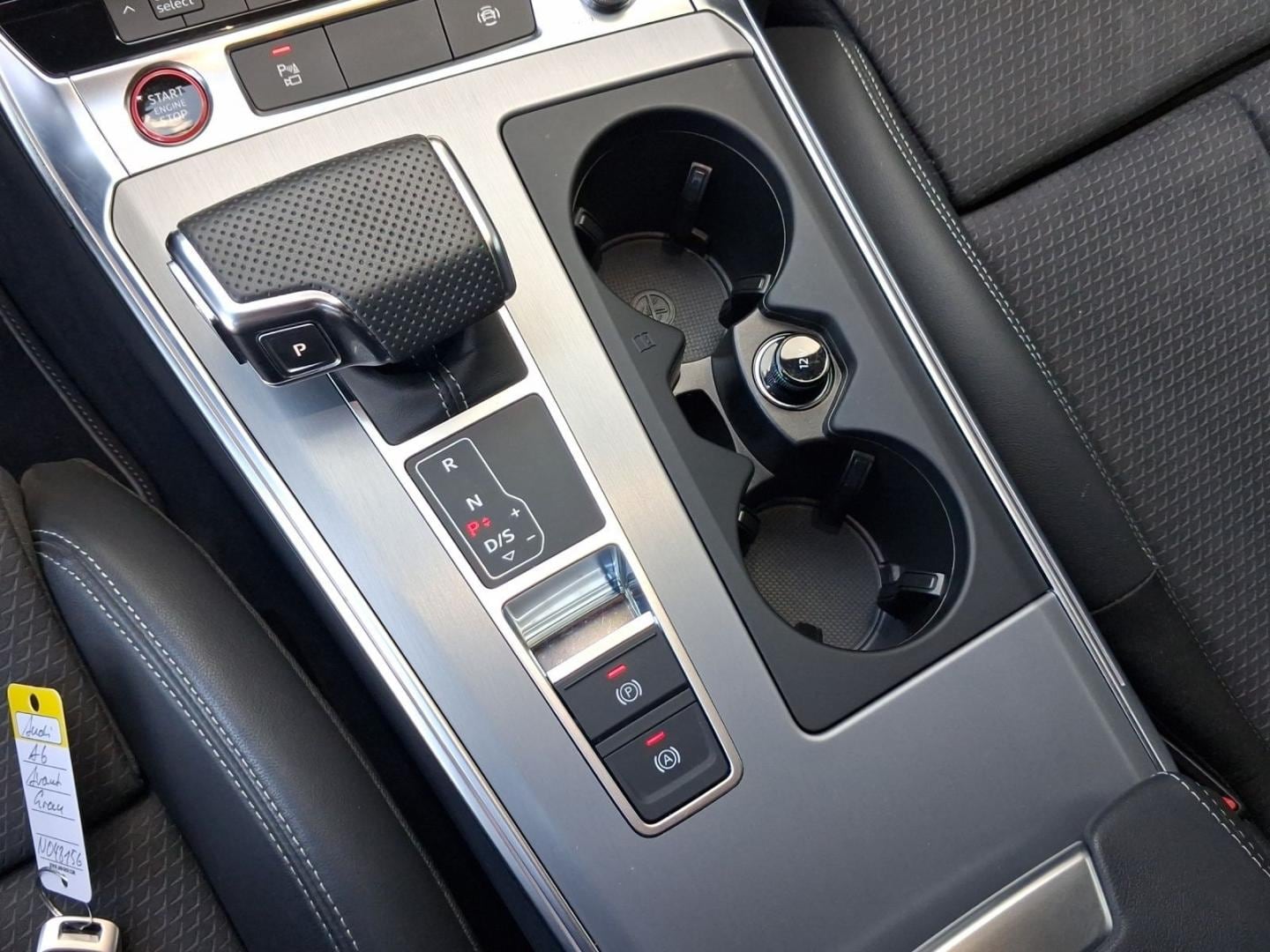 Bild über Audi S6 Avant S6 Avant TDI 253(344) kW(PS) tiptronic - für weitere Informationen kontaktieren Sie den Audi Partner