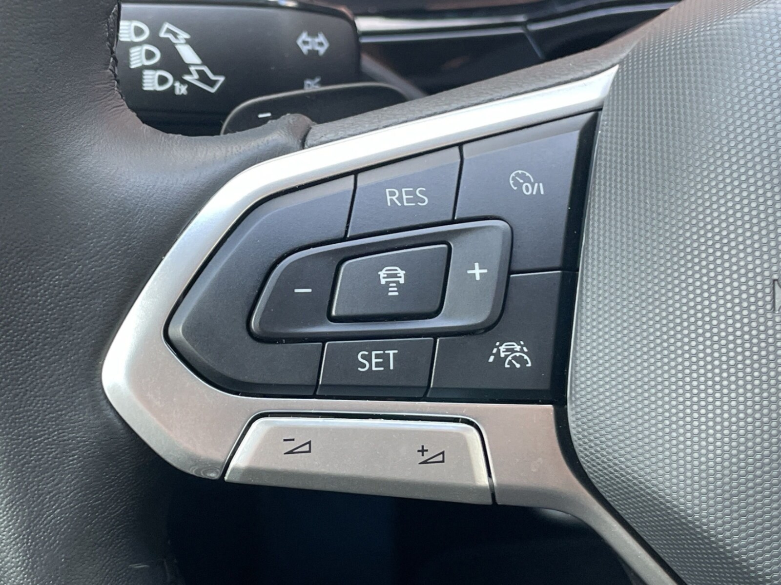 Volkswagen Touran – Bild 12