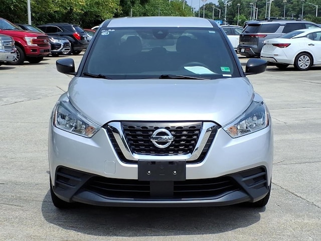 2020 Nissan Kicks