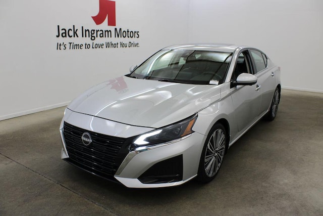 2023 Nissan Altima