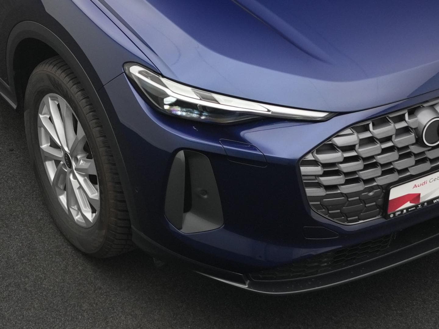 Bild über Audi Q5 Sportback TDI quattro 150 kW S tronic - für weitere Informationen kontaktieren Sie den Audi Partner