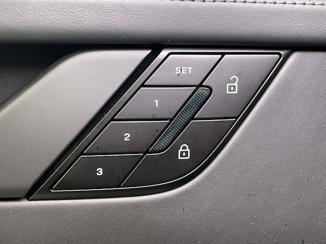 2026 Porsche 911 T - Photo 35