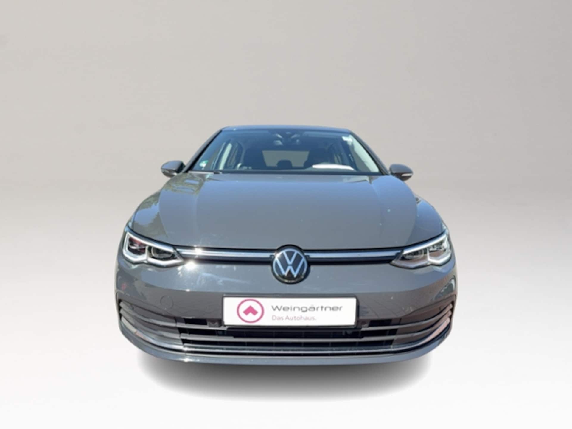 Volkswagen Golf Style