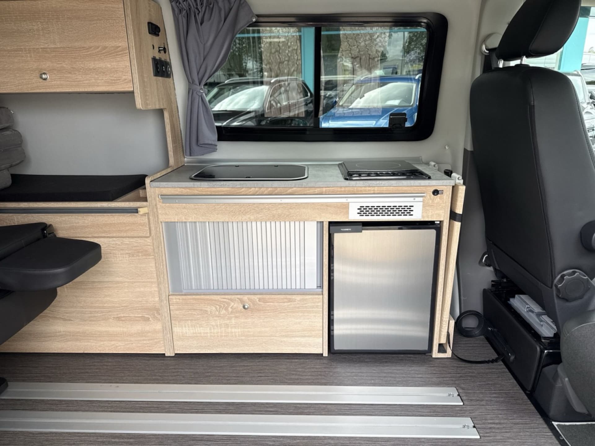 Volkswagen T6.1 Transporter Kasten kurzer Radstand