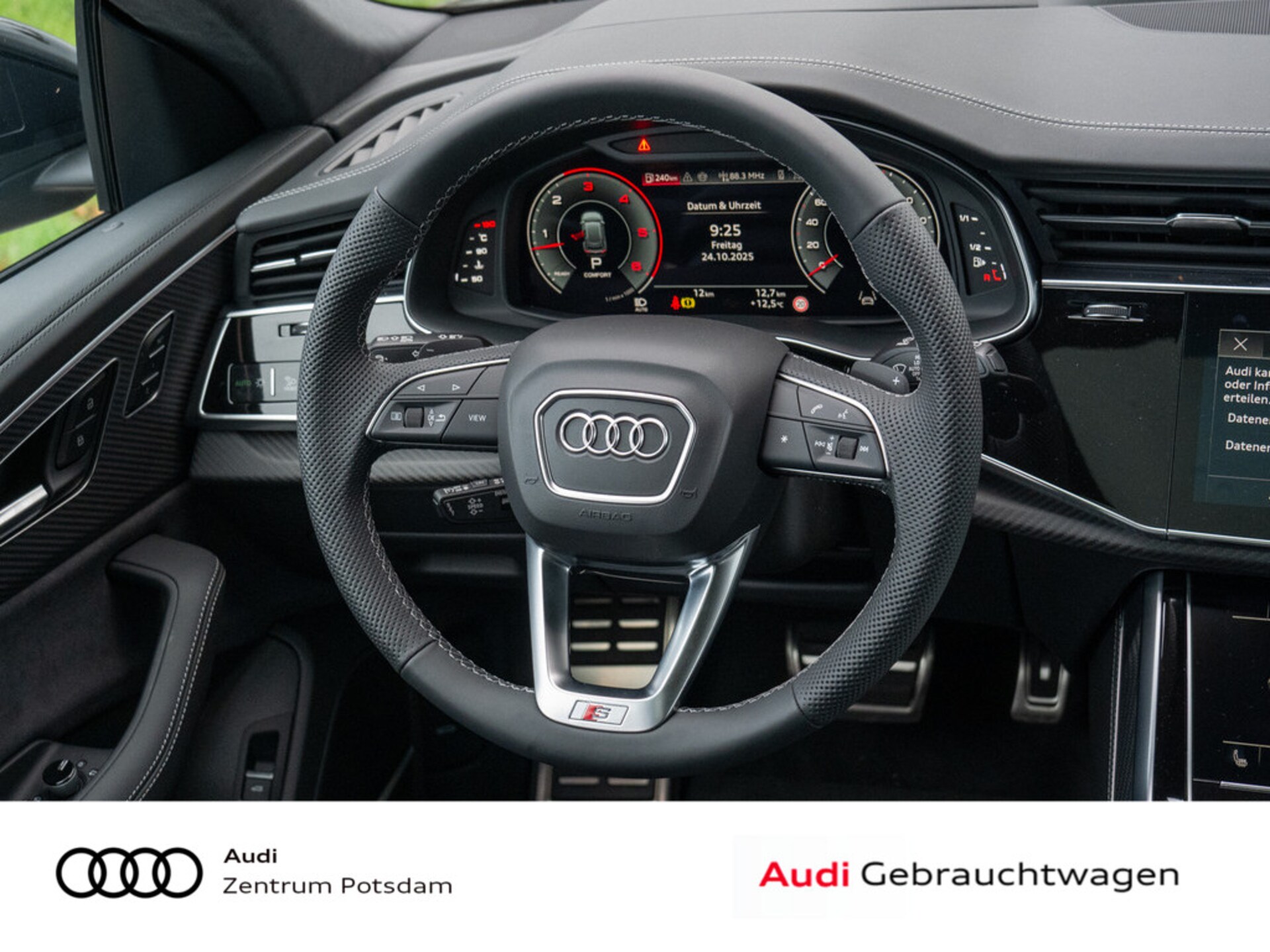 Audi Q8 SUV