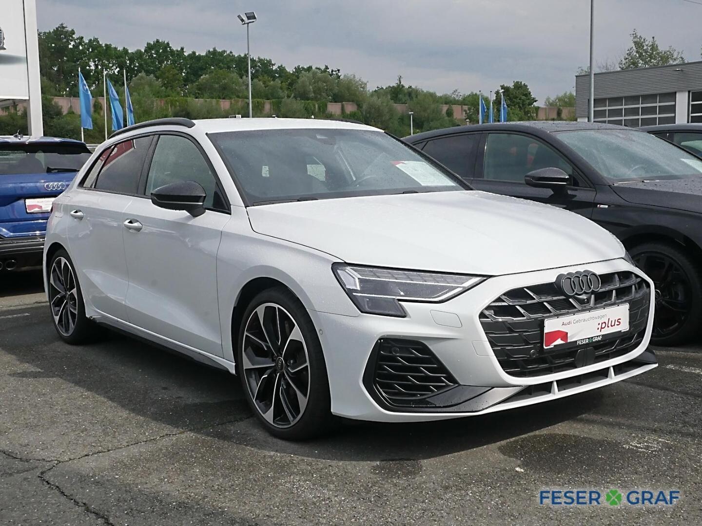 Bild über Audi S3 Sportback TFSI quattro S tronic - für weitere Informationen kontaktieren Sie den Audi Partner