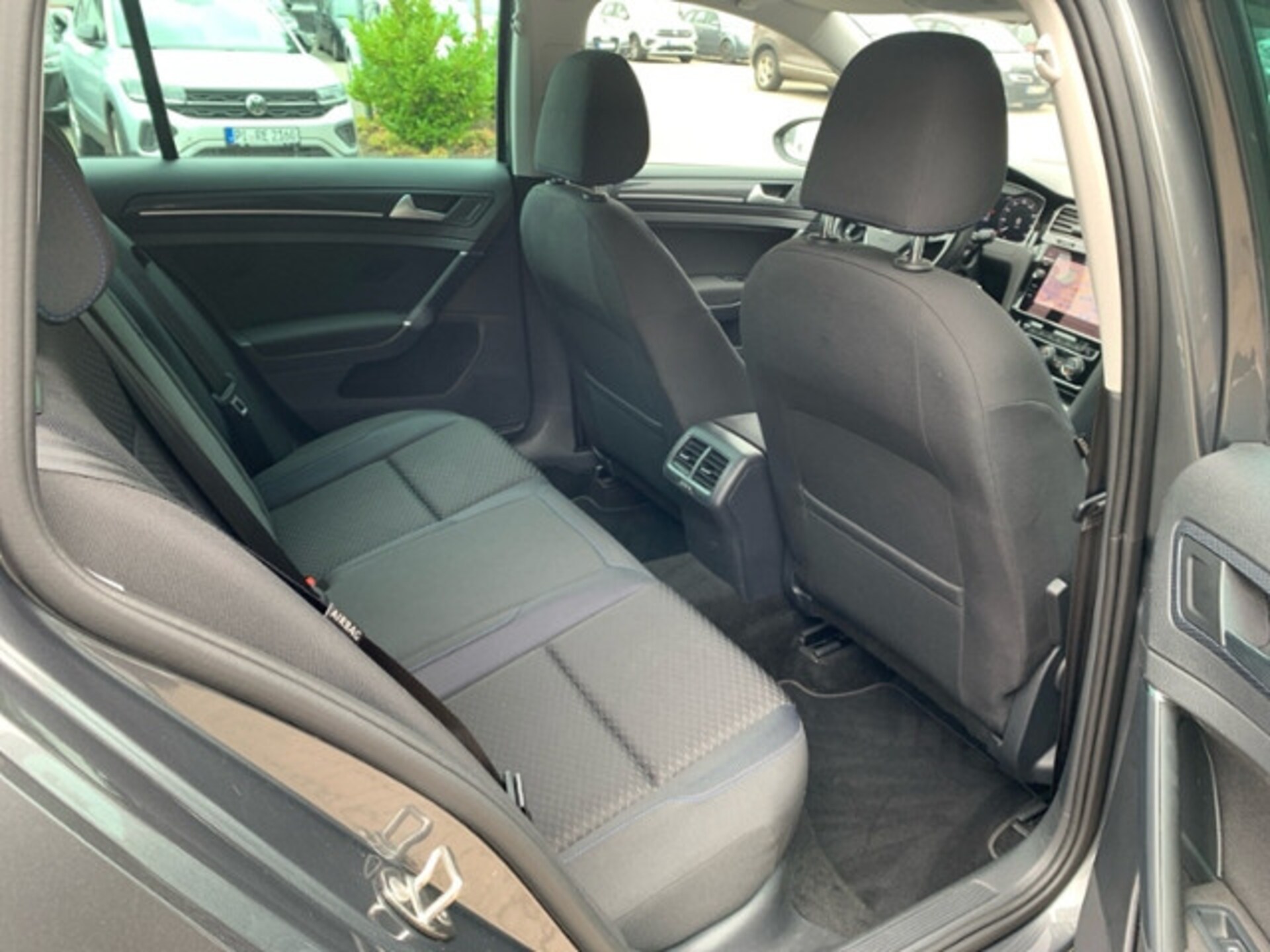Volkswagen Golf Variant United