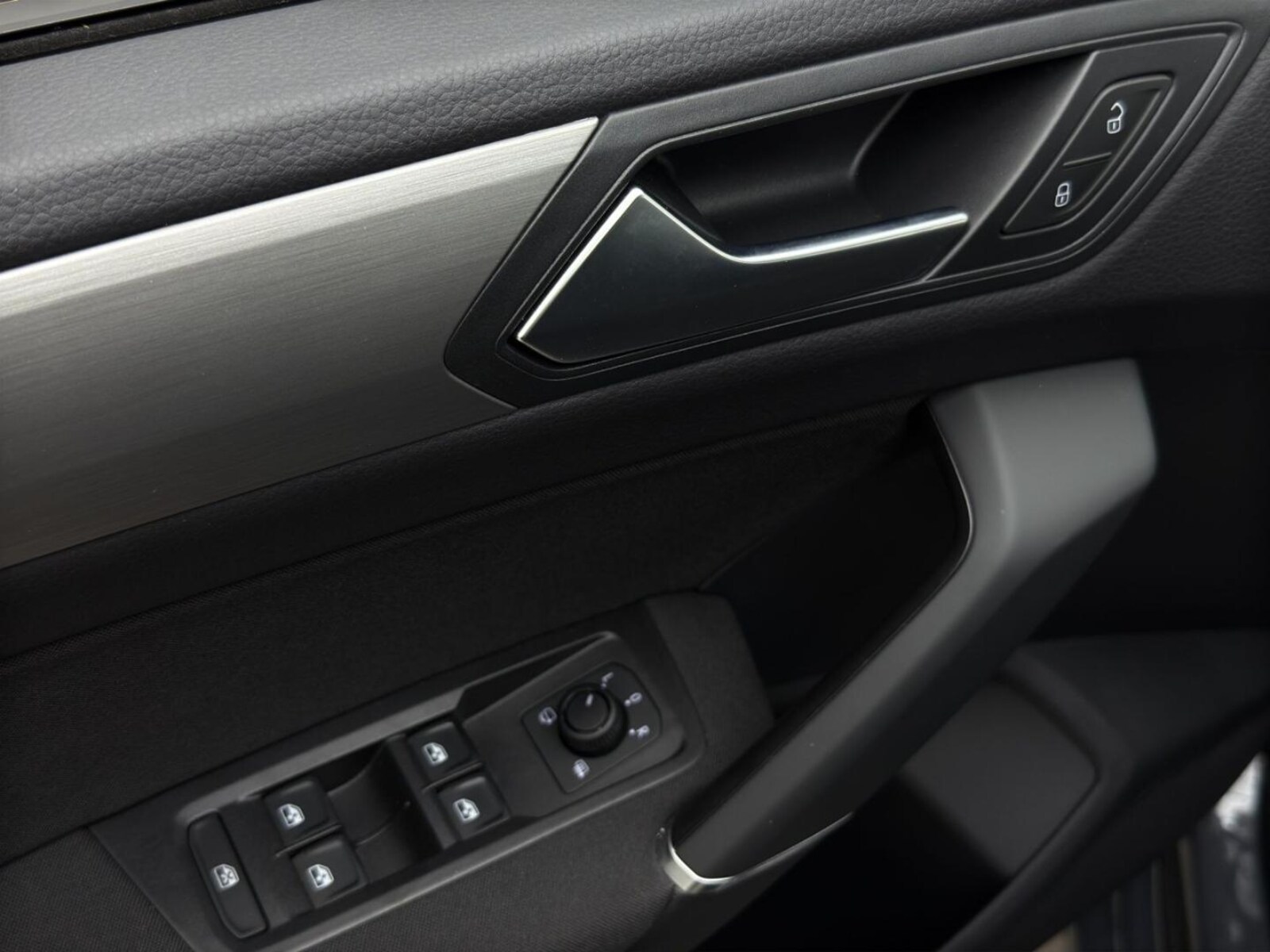 Volkswagen Touran – Bild 14