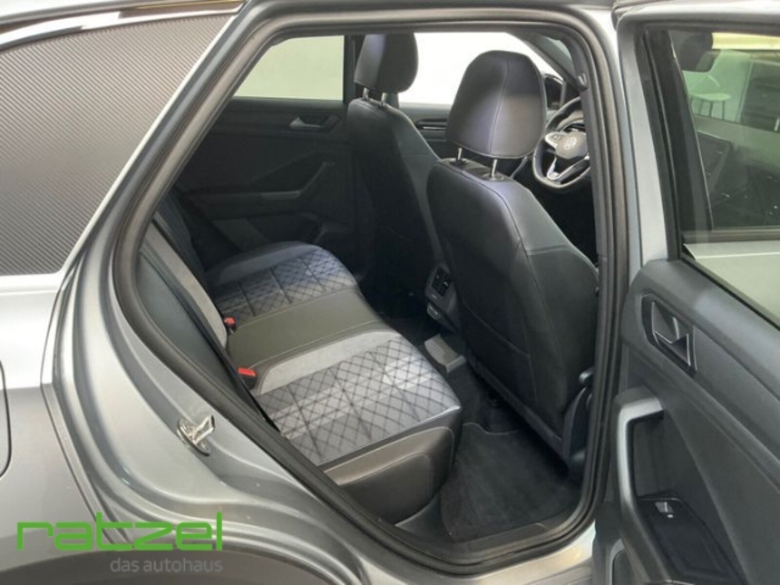 Volkswagen T-Roc – Bild 6