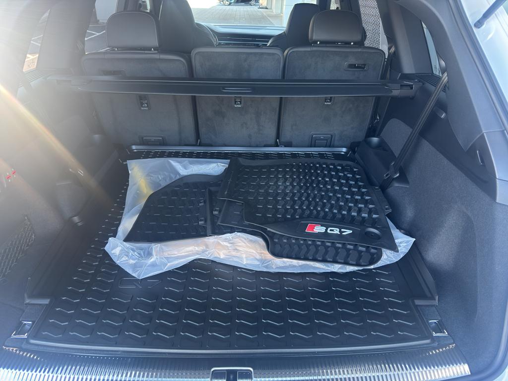 2026 Audi SQ7 Premium Plus - Photo 24