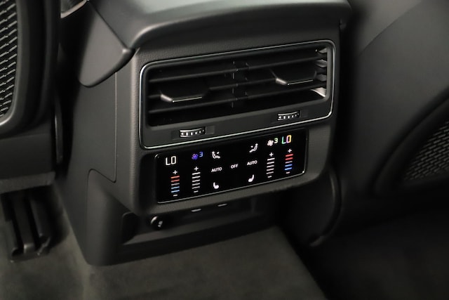 2026 Audi SQ7 Premium Plus - Photo 21