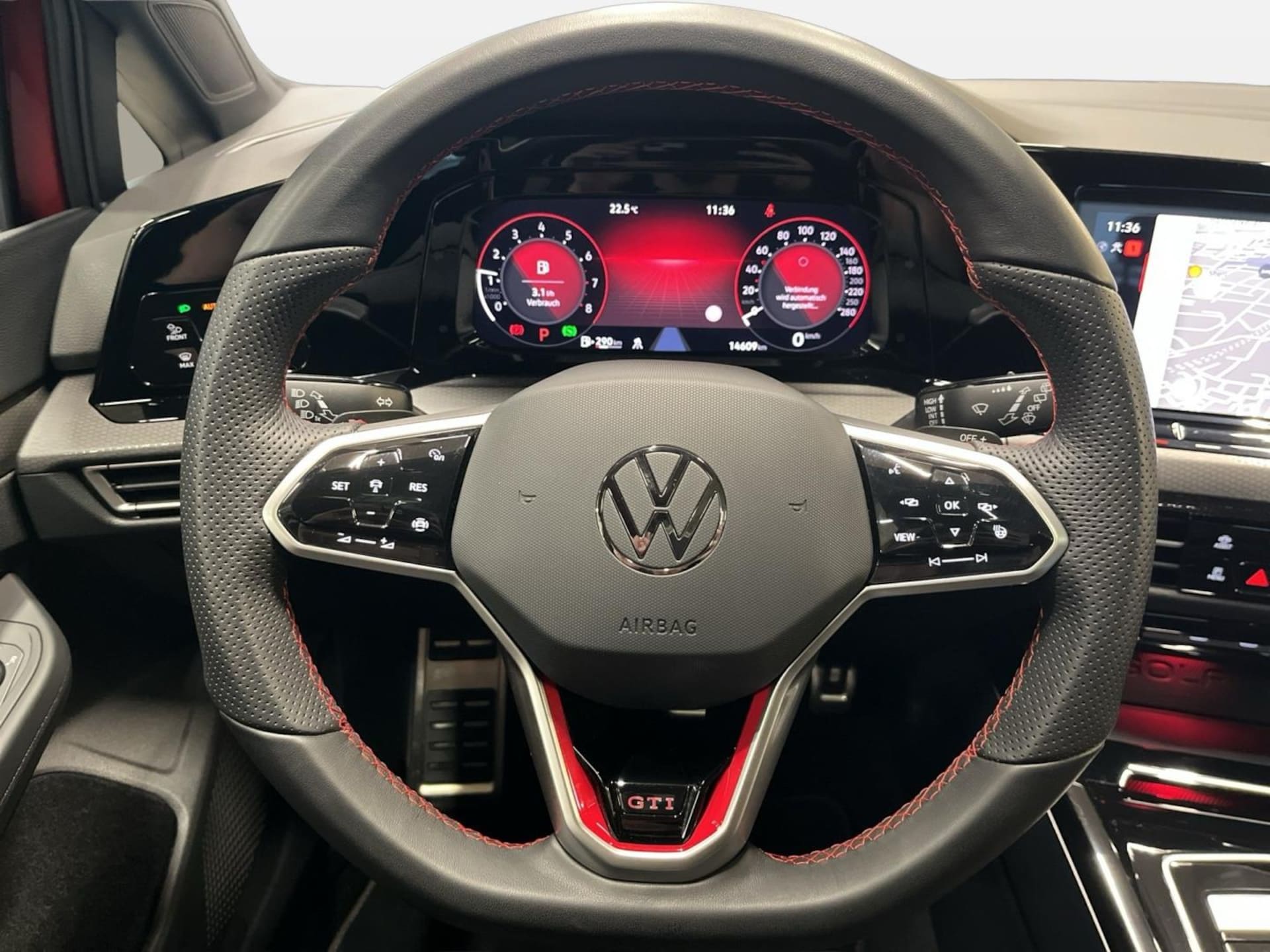 Volkswagen Golf GTI