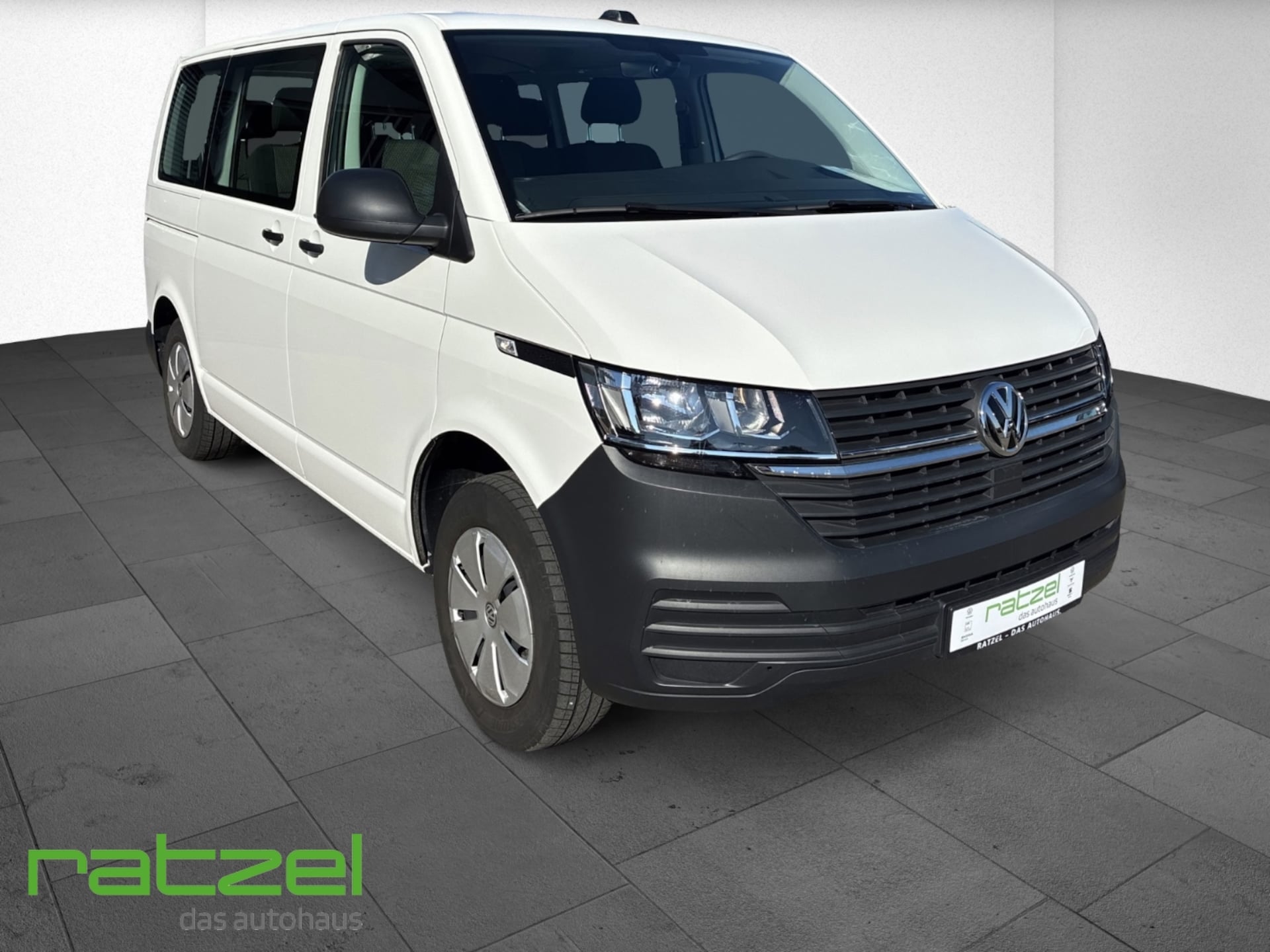 Volkswagen T6.1 Transporter Kombi kurzer Radstand
