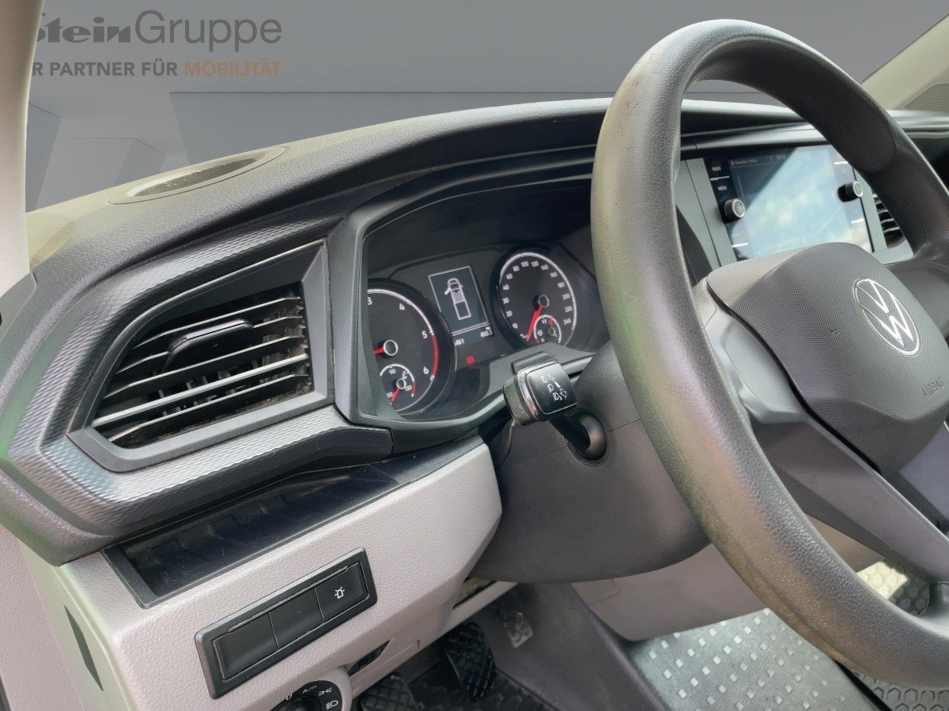 Volkswagen T6.1 Transporter Pritschenwagen Doppelkabine